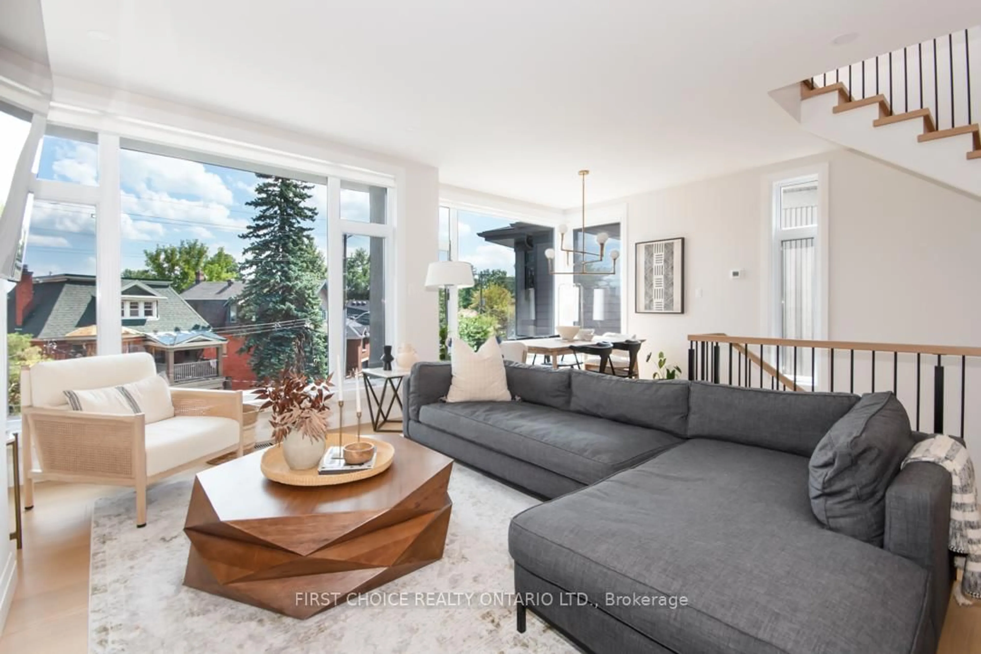 Living room with furniture, unknown for 296 Riverdale Ave, Ottawa Ontario K1S 1R1