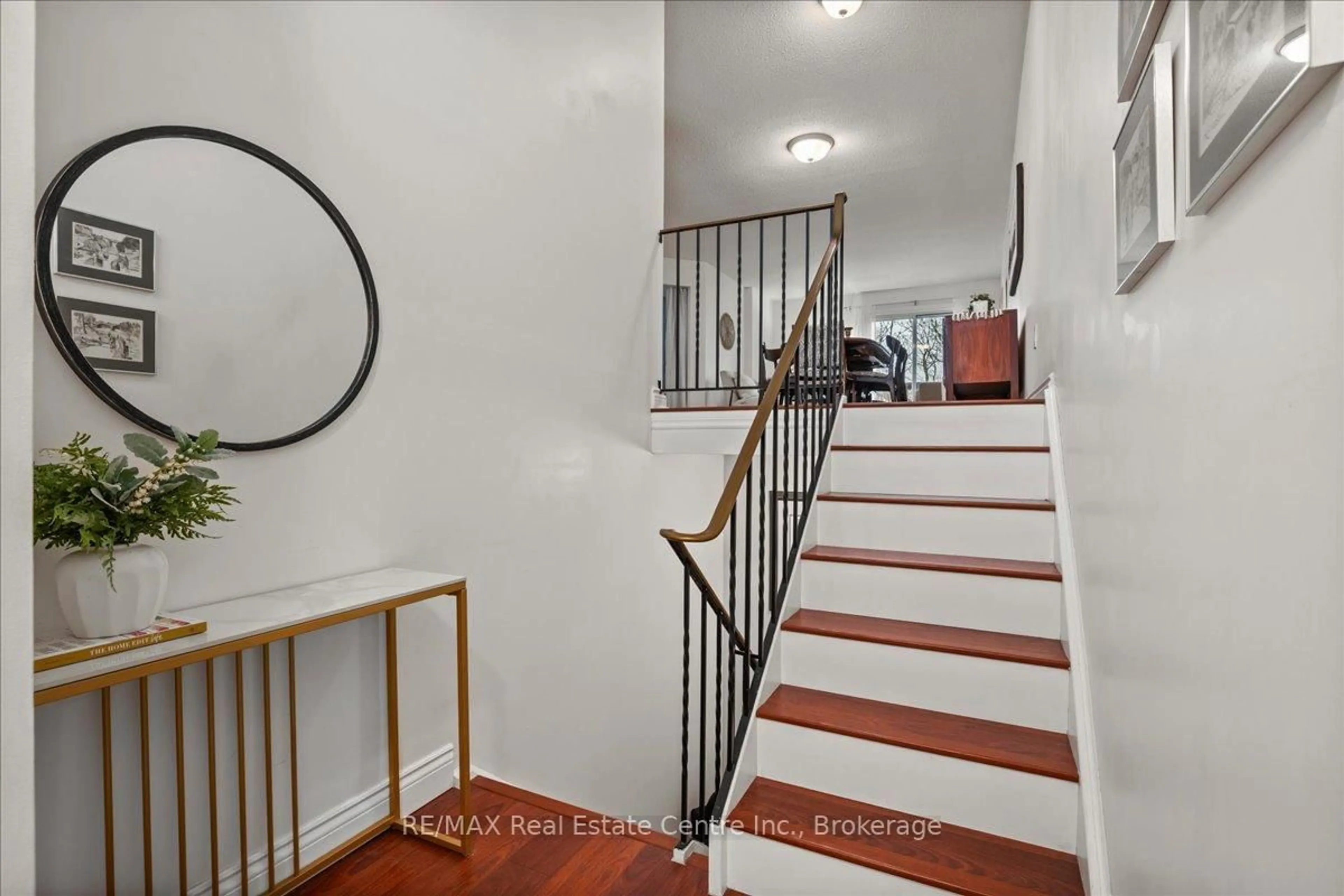 Unknown for 205 Highland Cres, Kitchener Ontario N2M 5L6