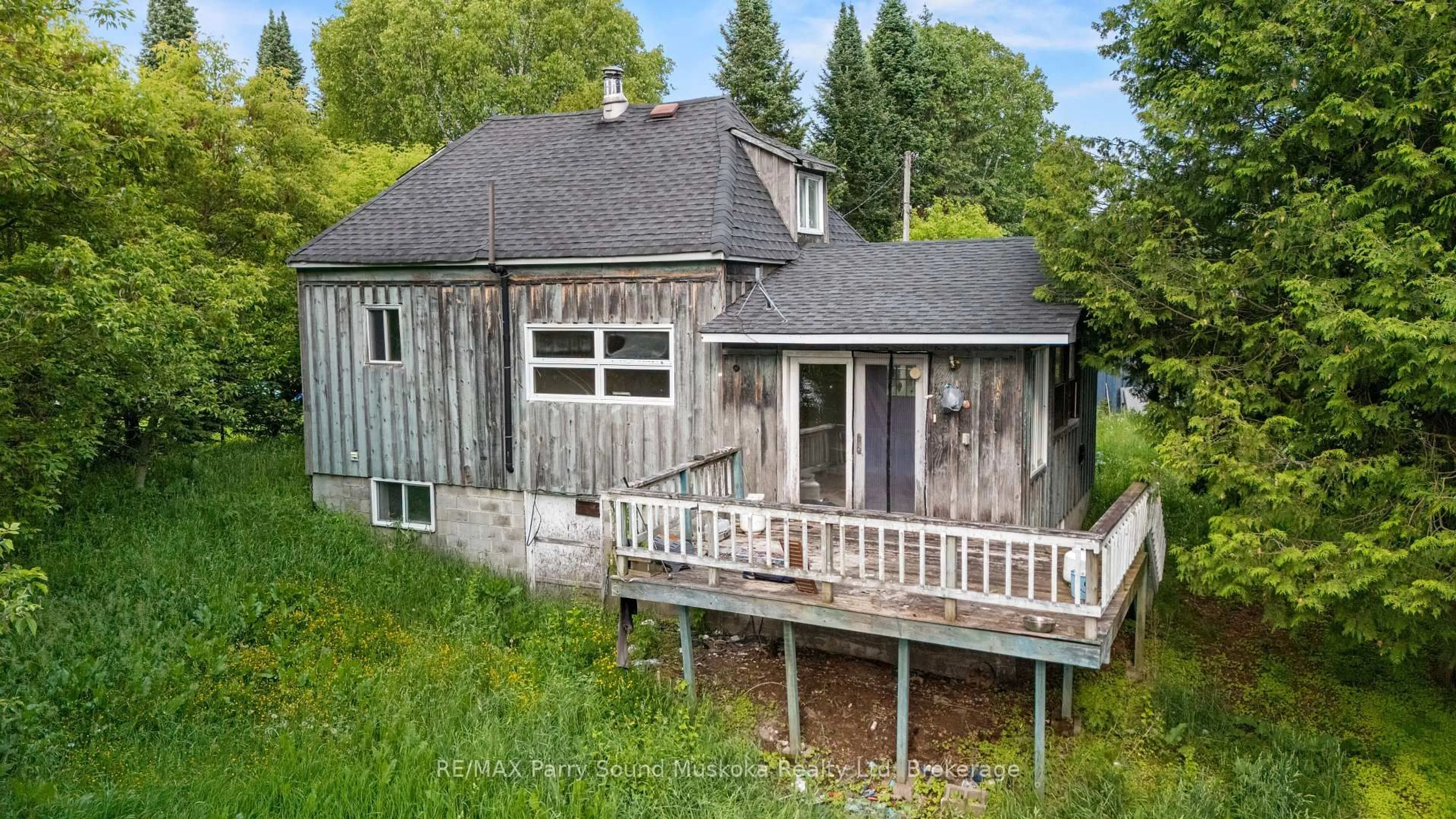 Shed for 5 Bellview Cres, Whitestone Ontario P0A 1G0