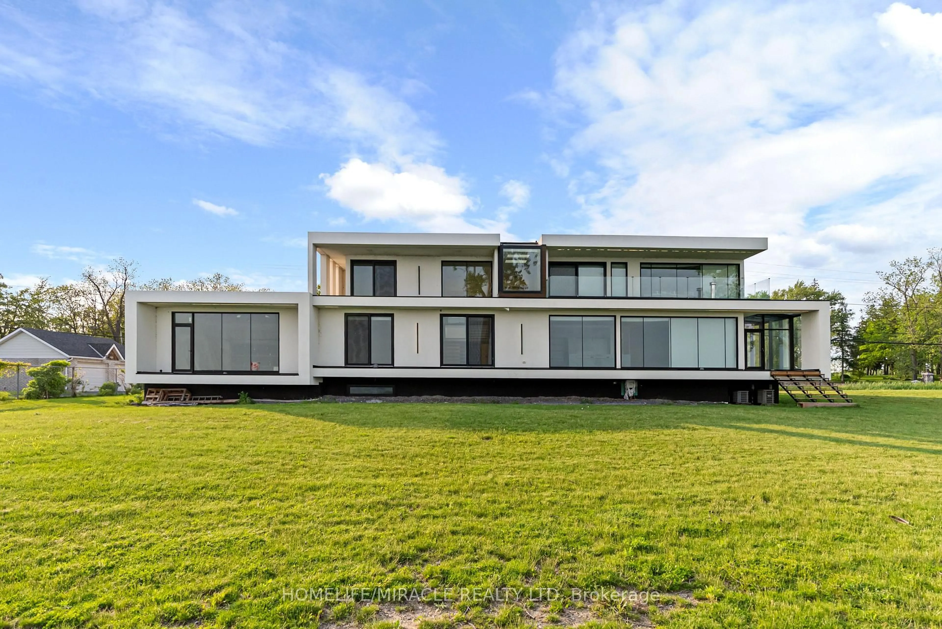 A pic from outside/outdoor area/front of a property/back of a property/a pic from drone, building for 1722 Old Highway 2, Belleville Ontario K8N 4Z2