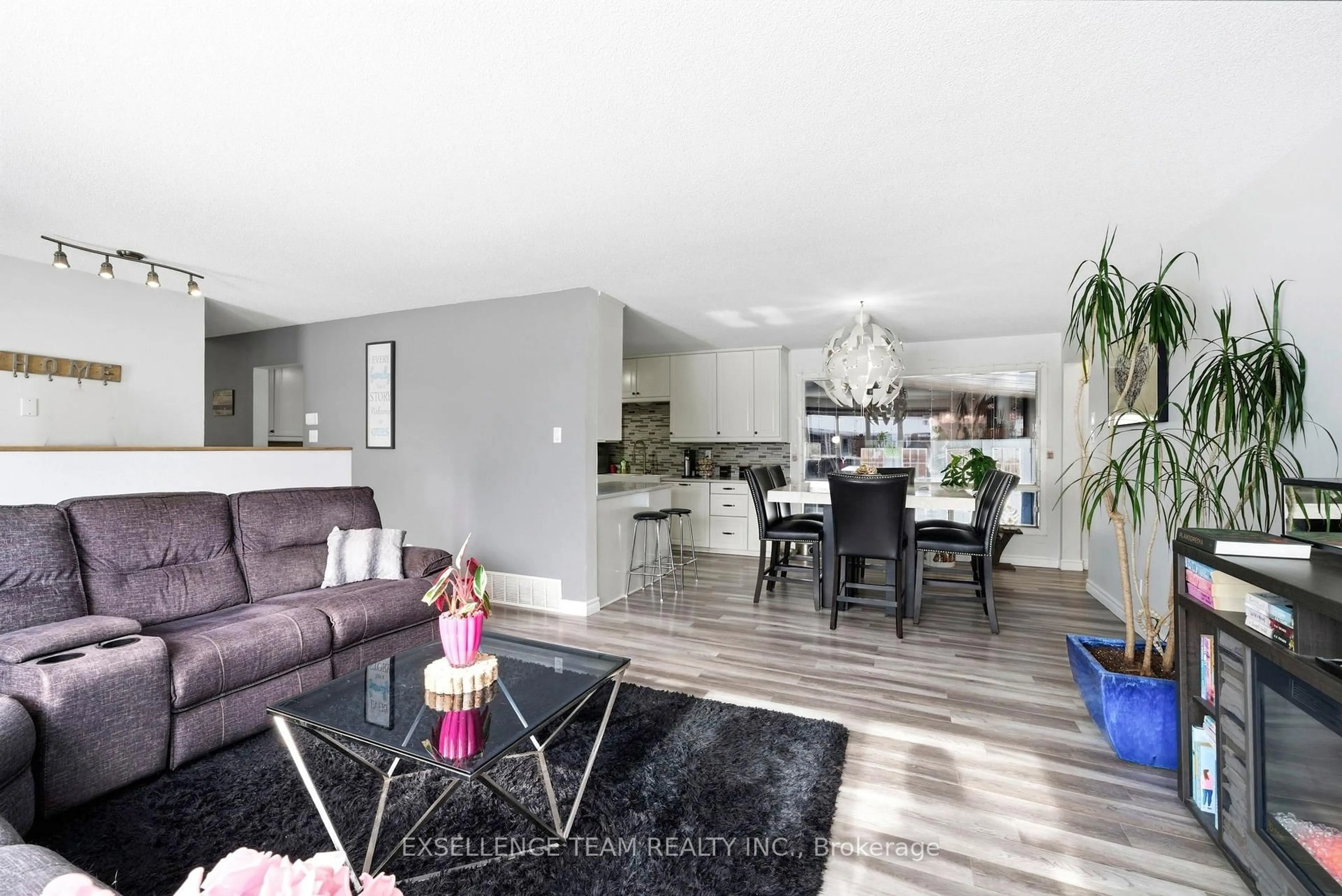 Unknown for 103 St. George St, North Glengarry Ontario K0C 1A0