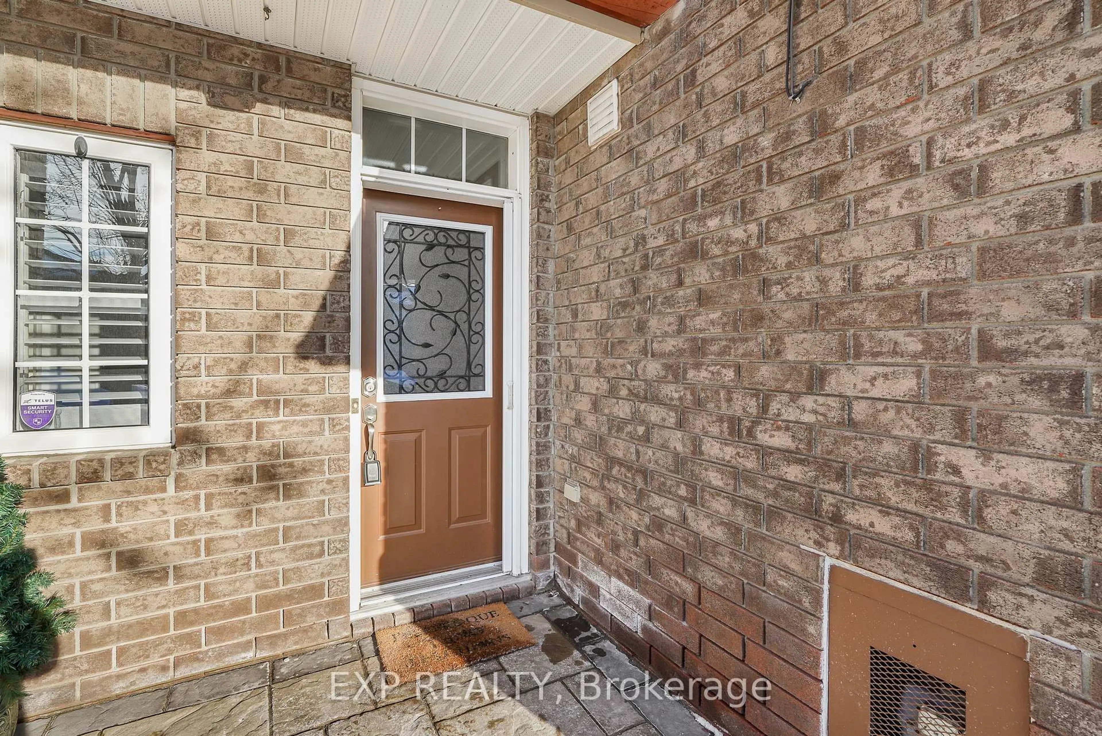 Indoor entryway for 2092 Melette Cres, Ottawa Ontario K4A 4X2