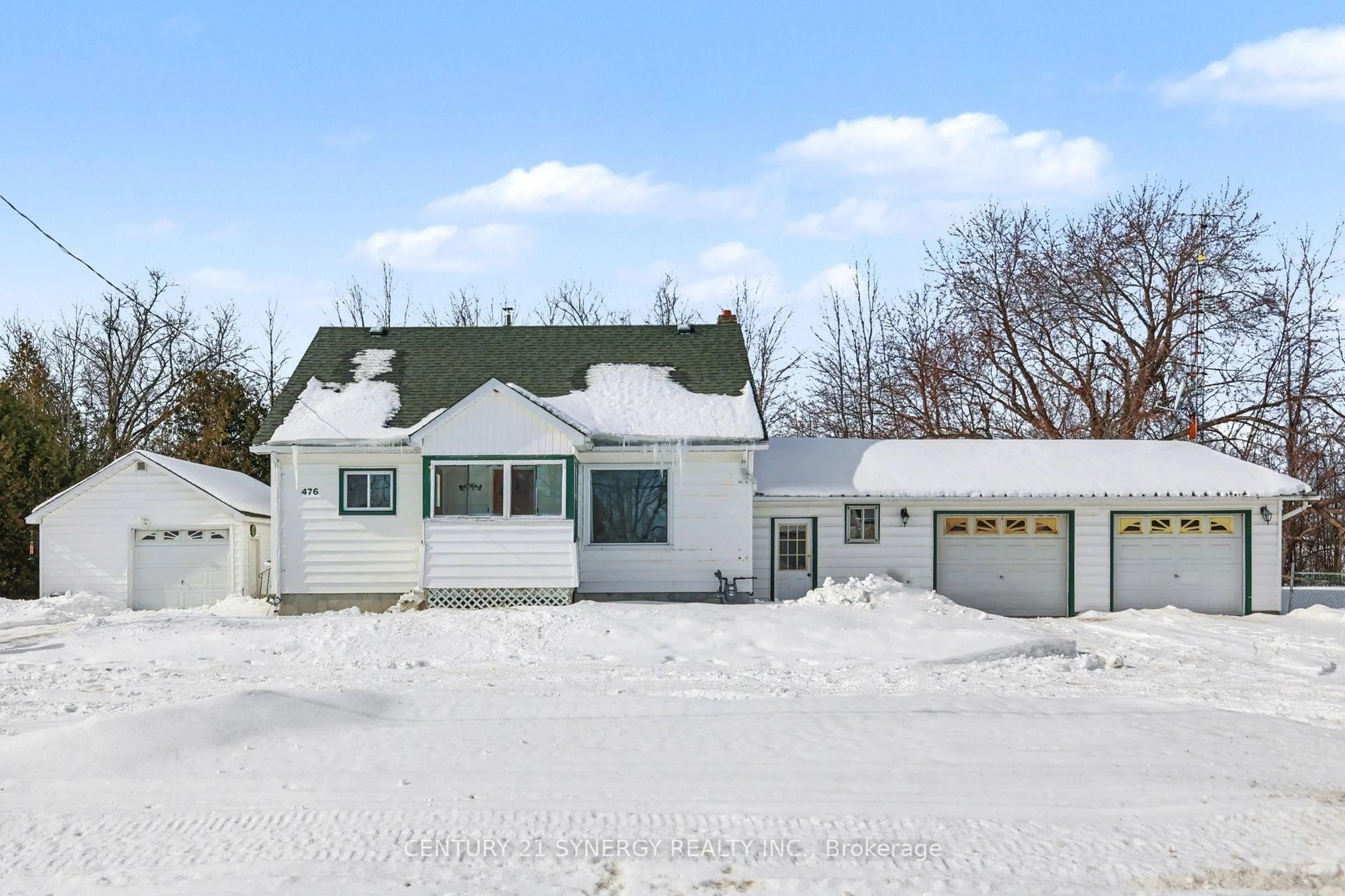 A pic from outside/outdoor area/front of a property/back of a property/a pic from drone, street for 476 County 29 Rd, Rideau Lakes Ontario K7A 4S5