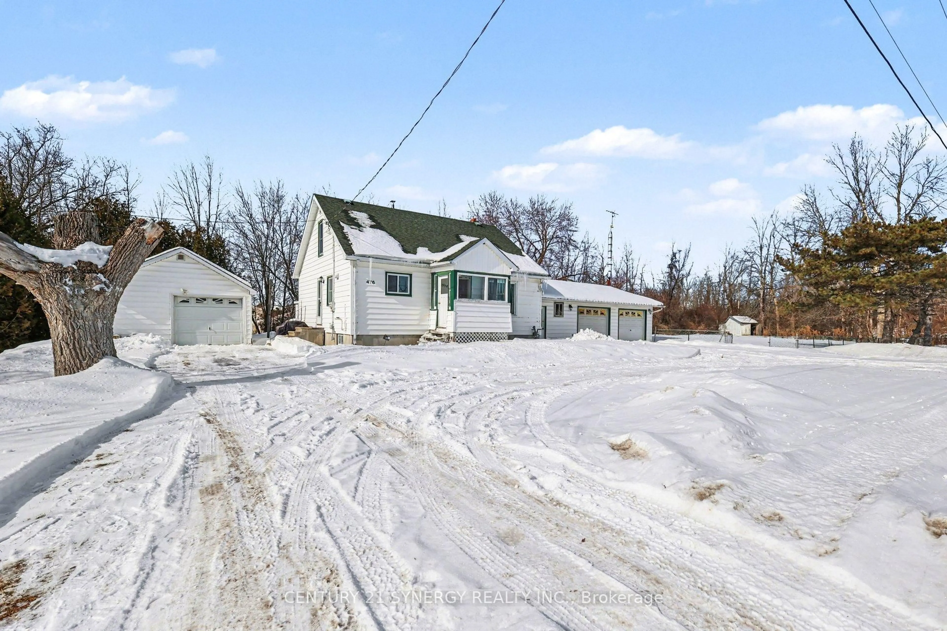 A pic from outside/outdoor area/front of a property/back of a property/a pic from drone, street for 476 County 29 Rd, Rideau Lakes Ontario K7A 4S5