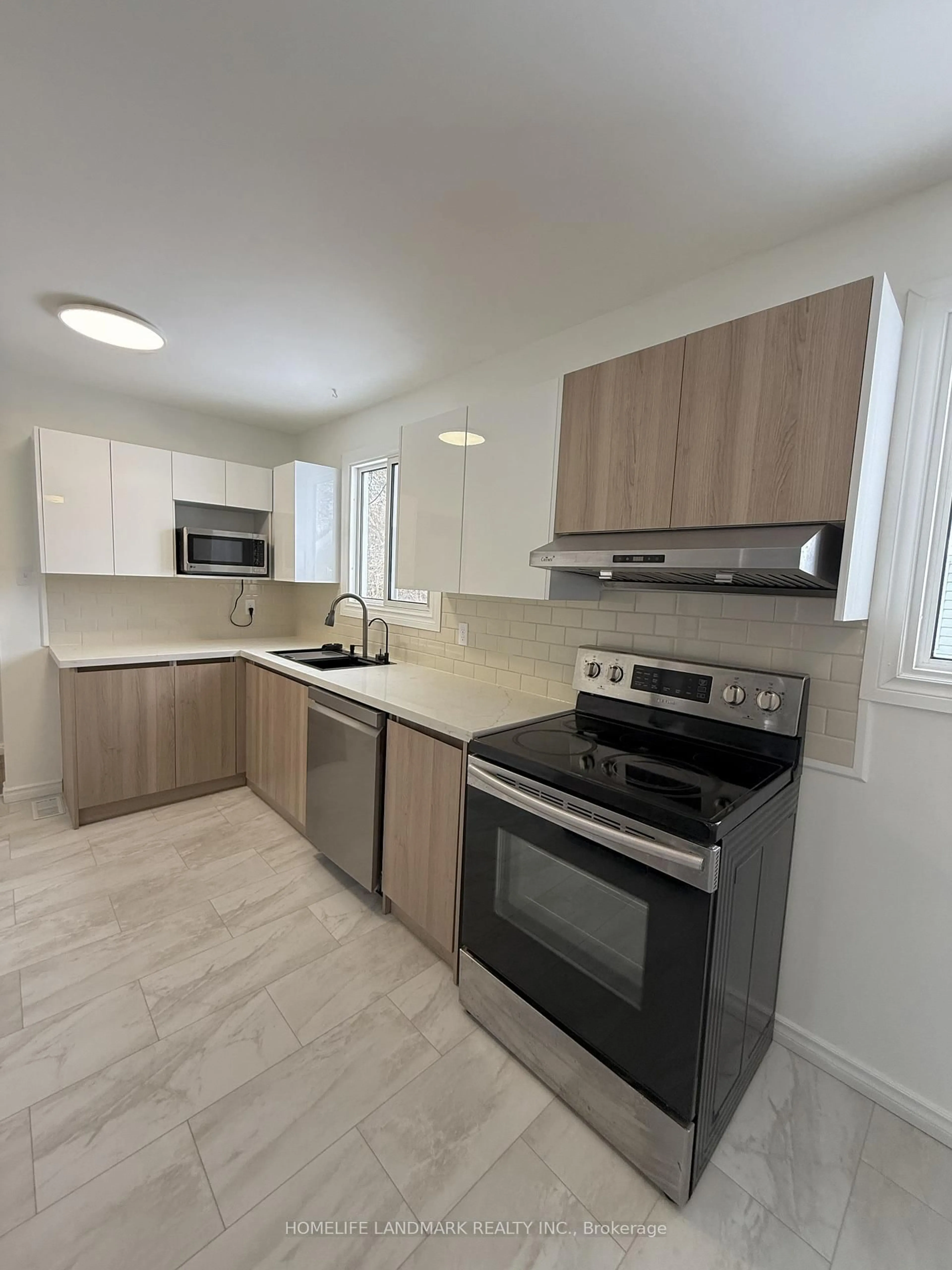 Standard kitchen, unknown for 1249 Lillian Blvd, Greater Sudbury Ontario P3A 2R9