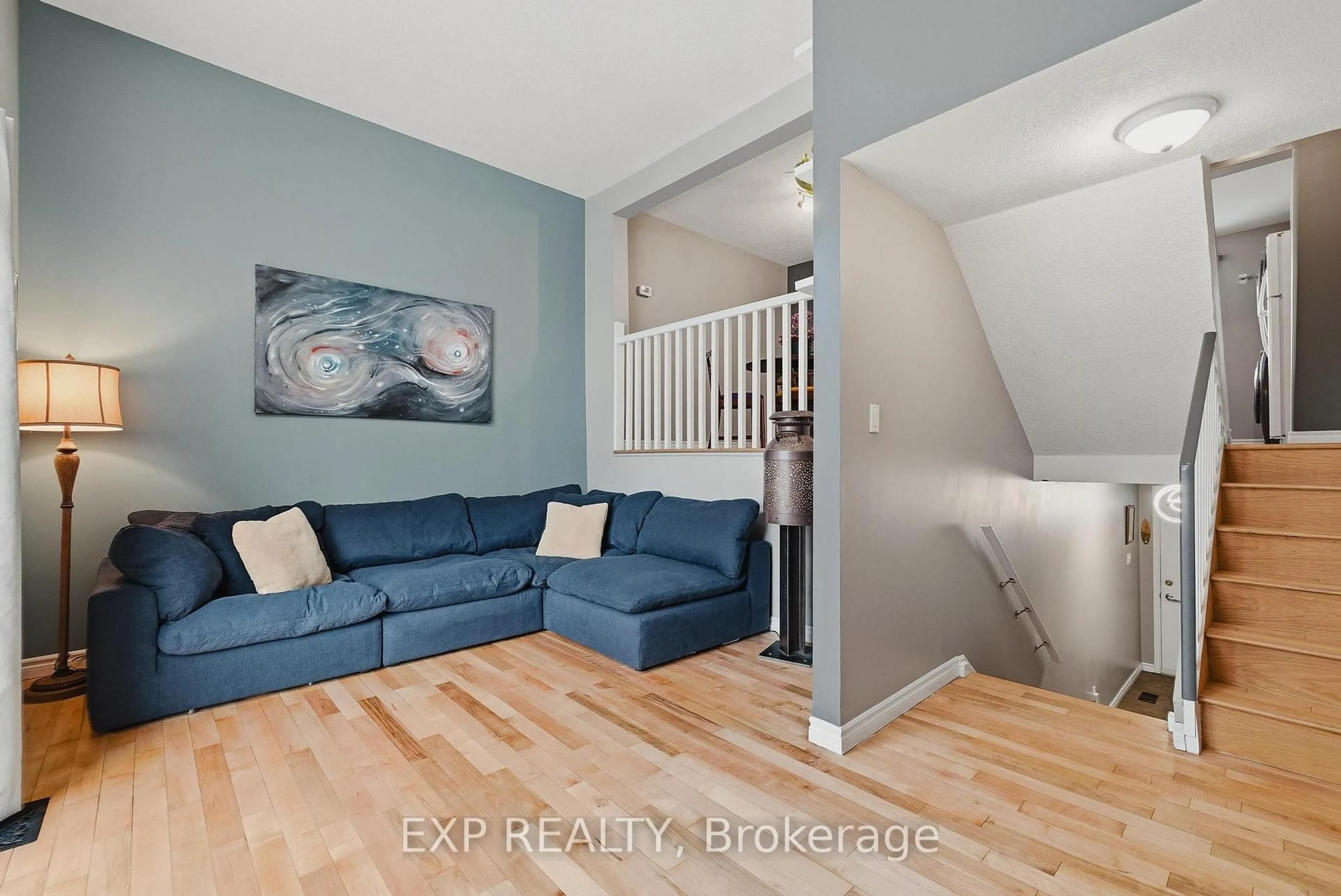 Unknown for 1085 Queens Blvd #6, Kitchener Ontario N2M 1B9