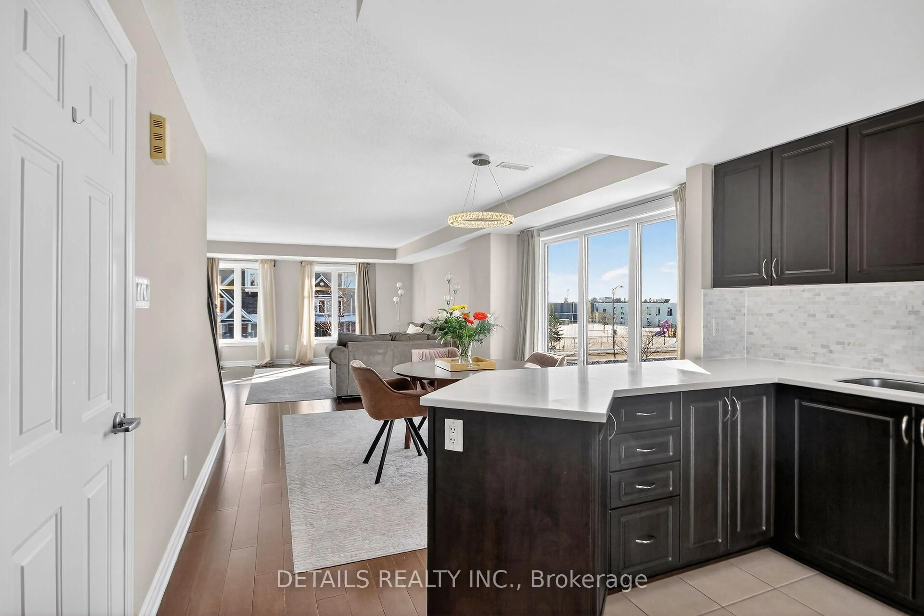 Open concept kitchen, ceramic/tile floor for 633C Chapman Mills Dr, Ottawa Ontario K2J 5T1