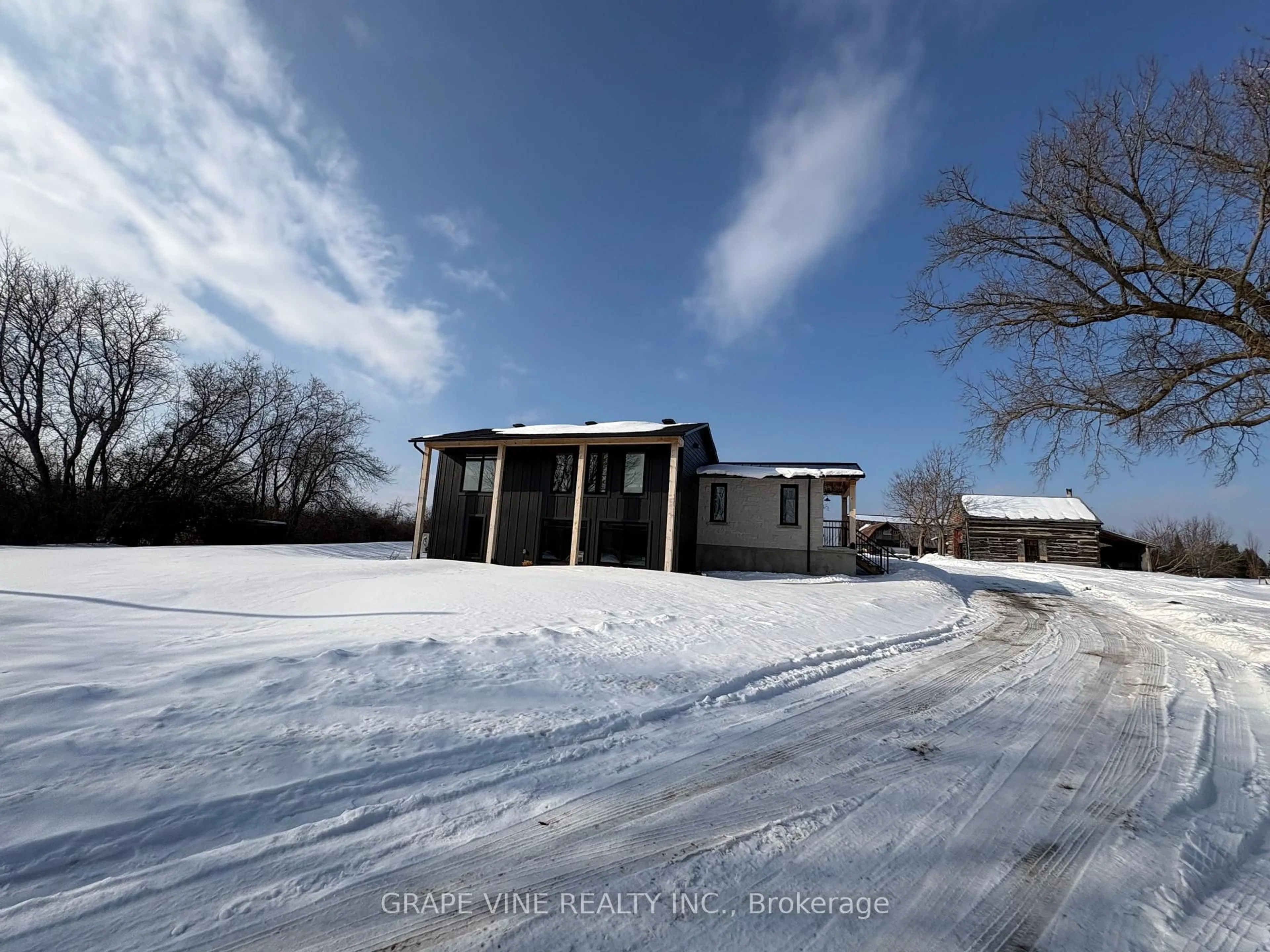 A pic from outside/outdoor area/front of a property/back of a property/a pic from drone, building for 1671 County RD 43 Rd, North Grenville Ontario K0G 1G0
