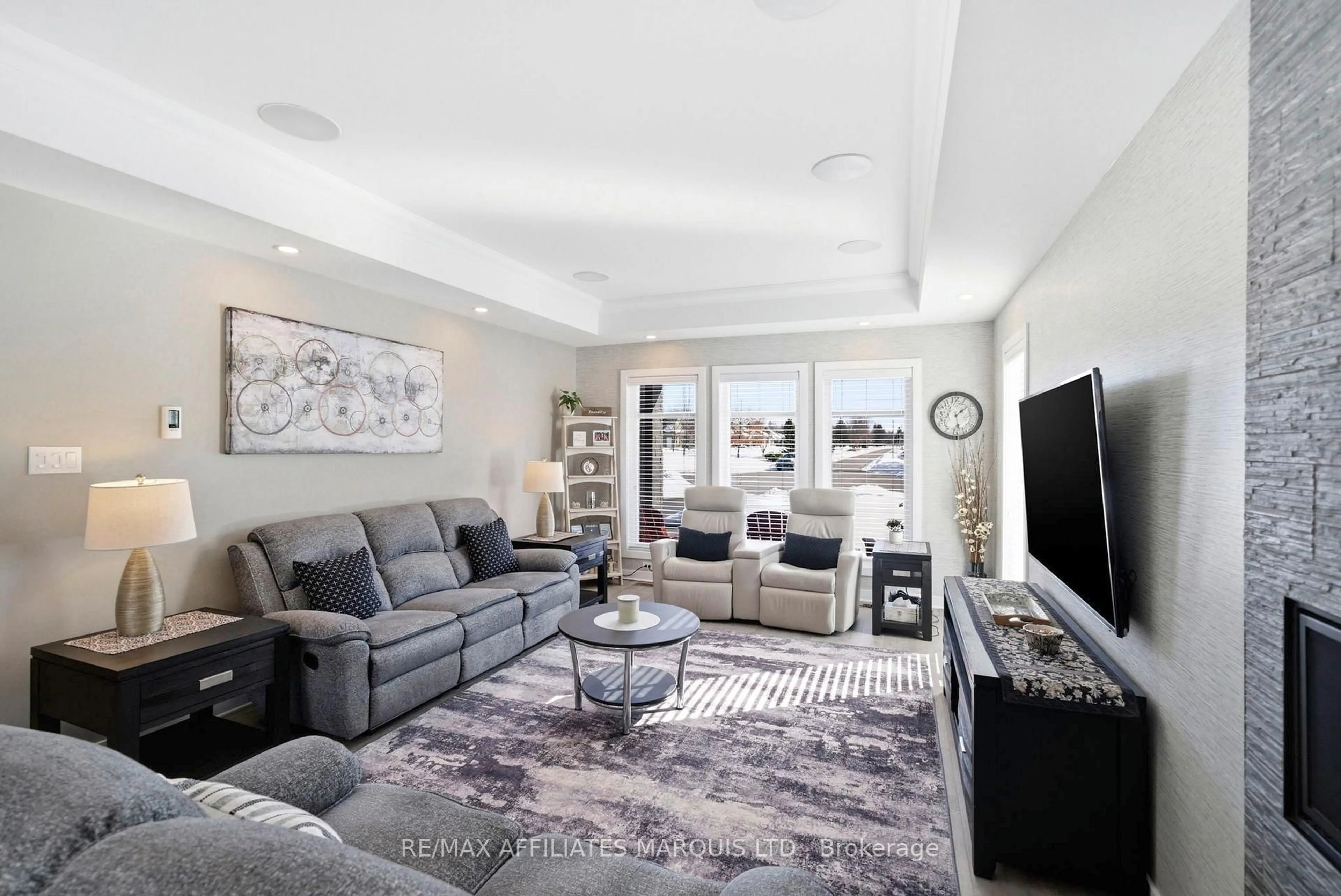 Living room with furniture, unknown for 6625 Sutherland Ave, South Glengarry Ontario K6H 7J3