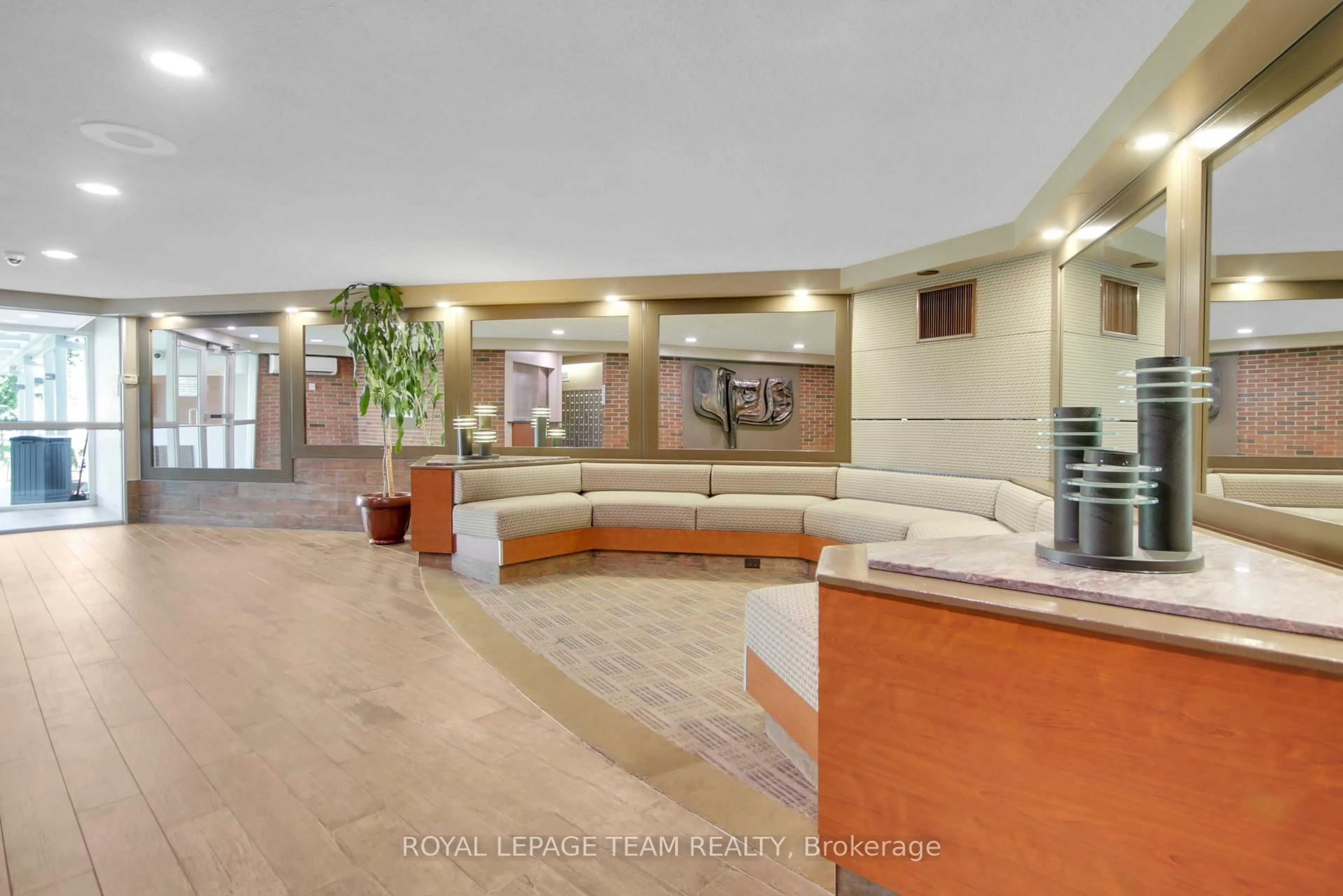 Lobby for 20 Chesterton Dr #708, Ottawa Ontario K2E 6Z7