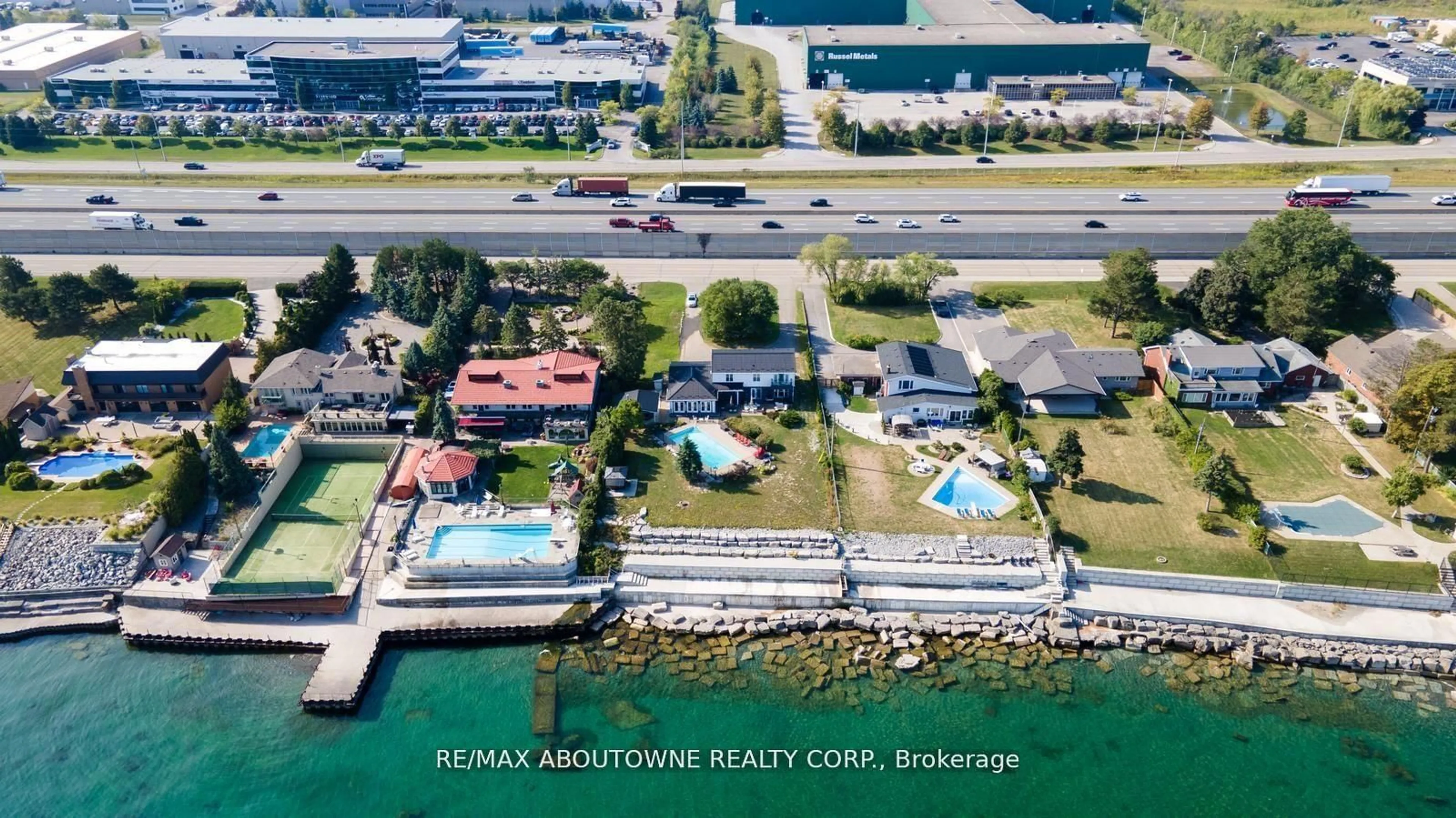 A pic from outside/outdoor area/front of a property/back of a property/a pic from drone, water/lake/river/ocean view for 1073 North Service Rd, Hamilton Ontario L8E 5E1