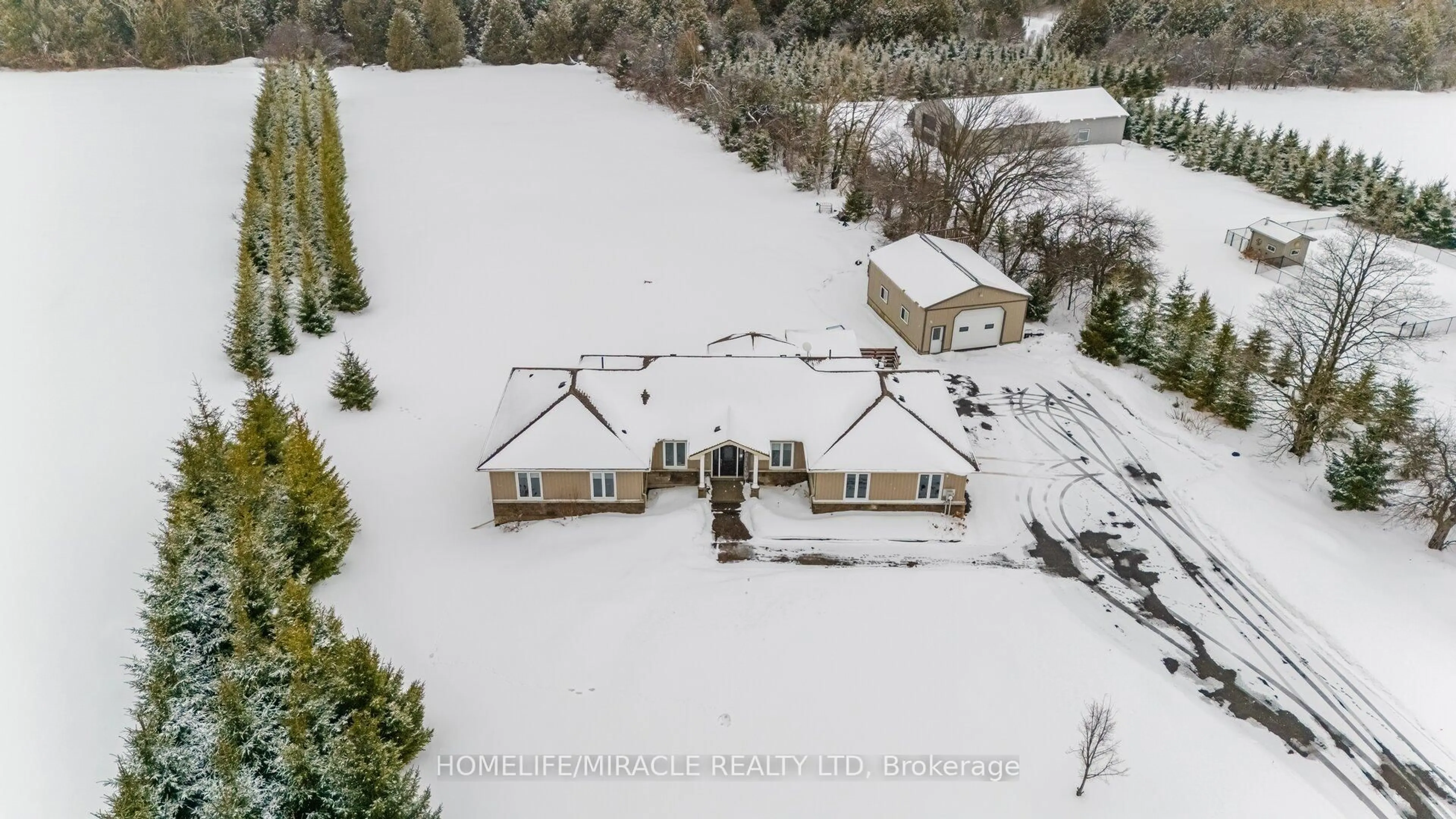 A pic from outside/outdoor area/front of a property/back of a property/a pic from drone, unknown for 112060 11th Line, East Garafraxa Ontario L9W 7A6