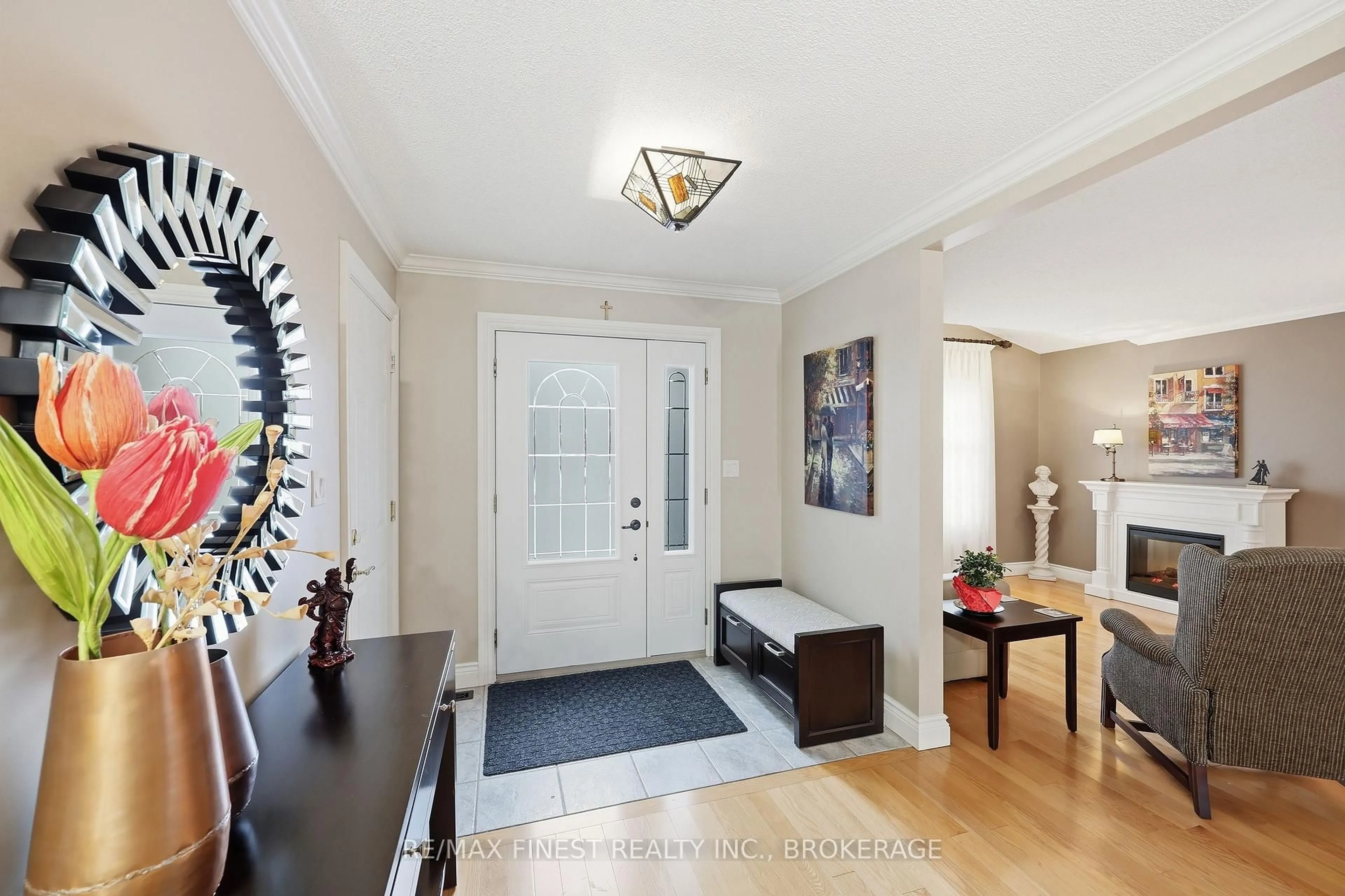 Indoor entryway for 855 Marsh Cres, Kingston Ontario K7P 2R2