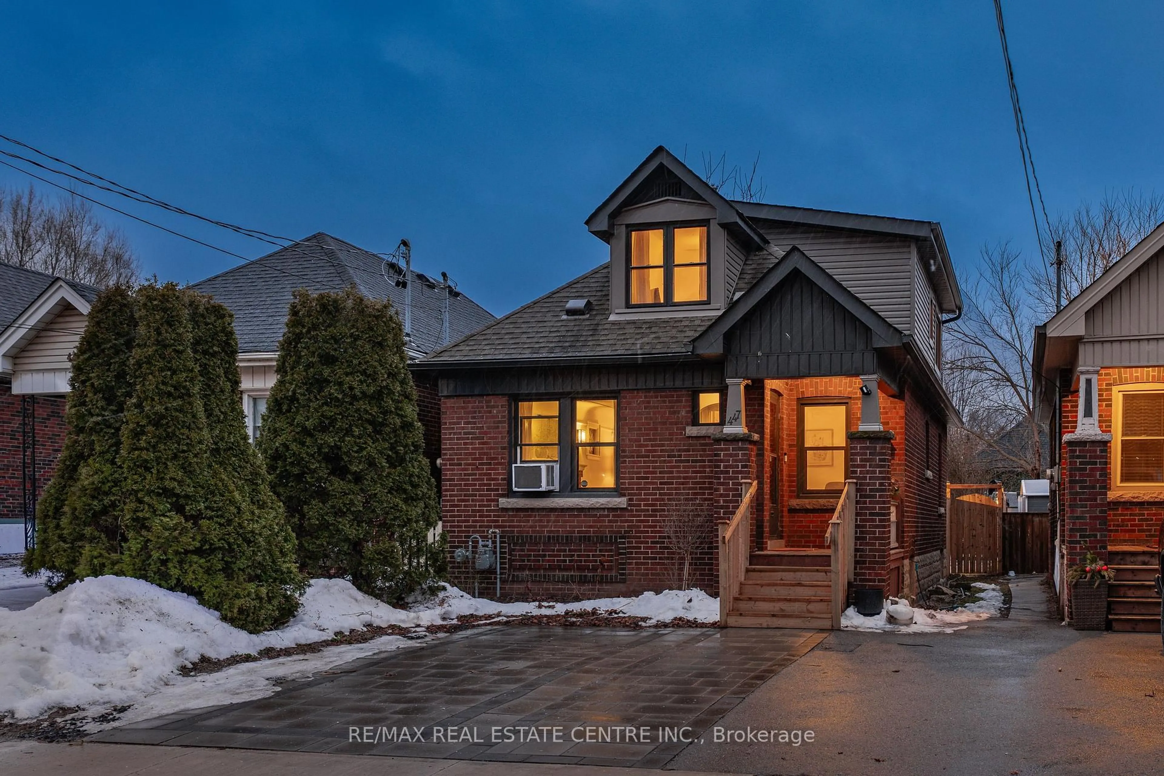 Home with brick exterior material, street for 447 Herkimer St, Hamilton Ontario L8P 2J4