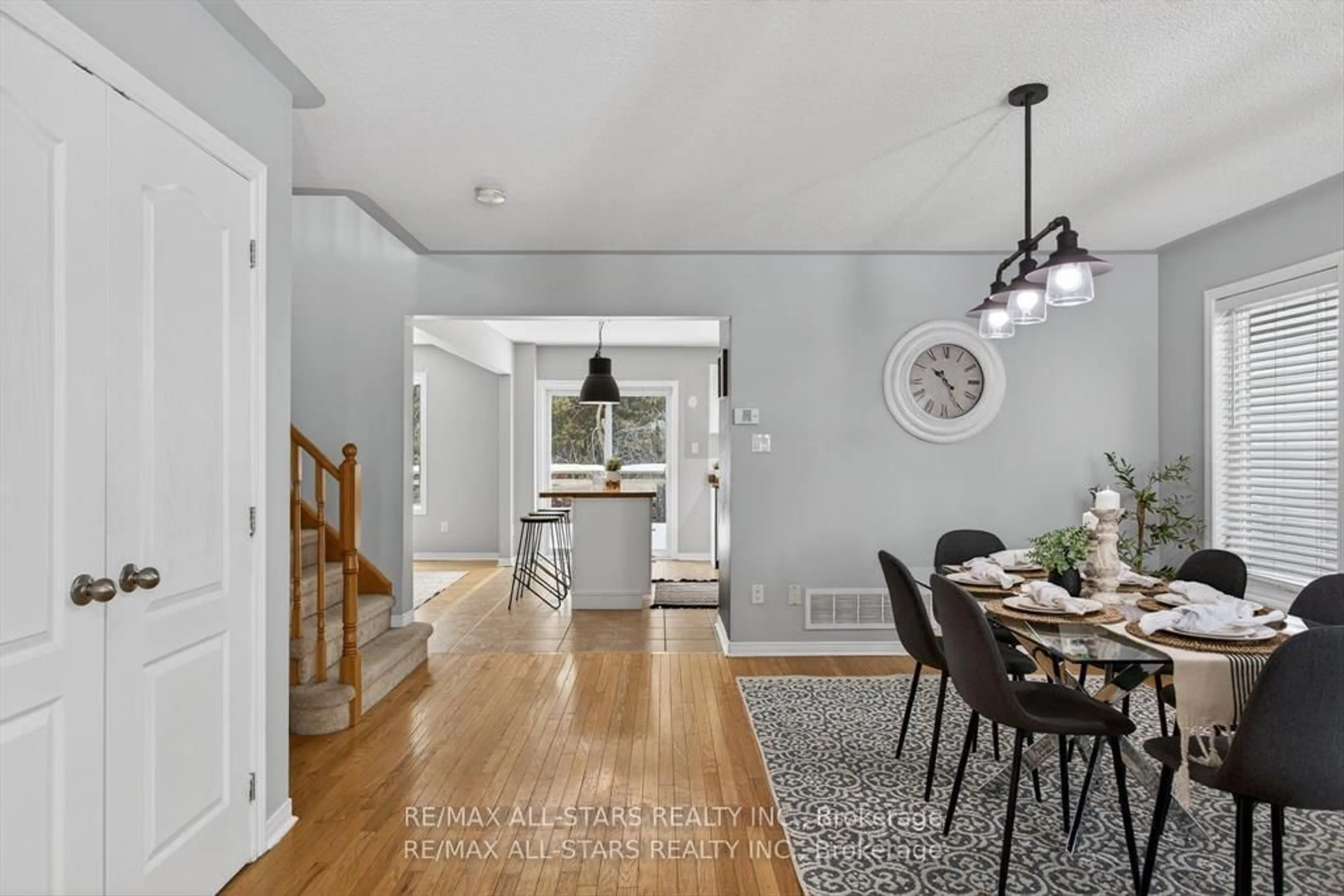 Dining room, unknown for 50 Cook St, Kawartha Lakes Ontario K9V 0C6