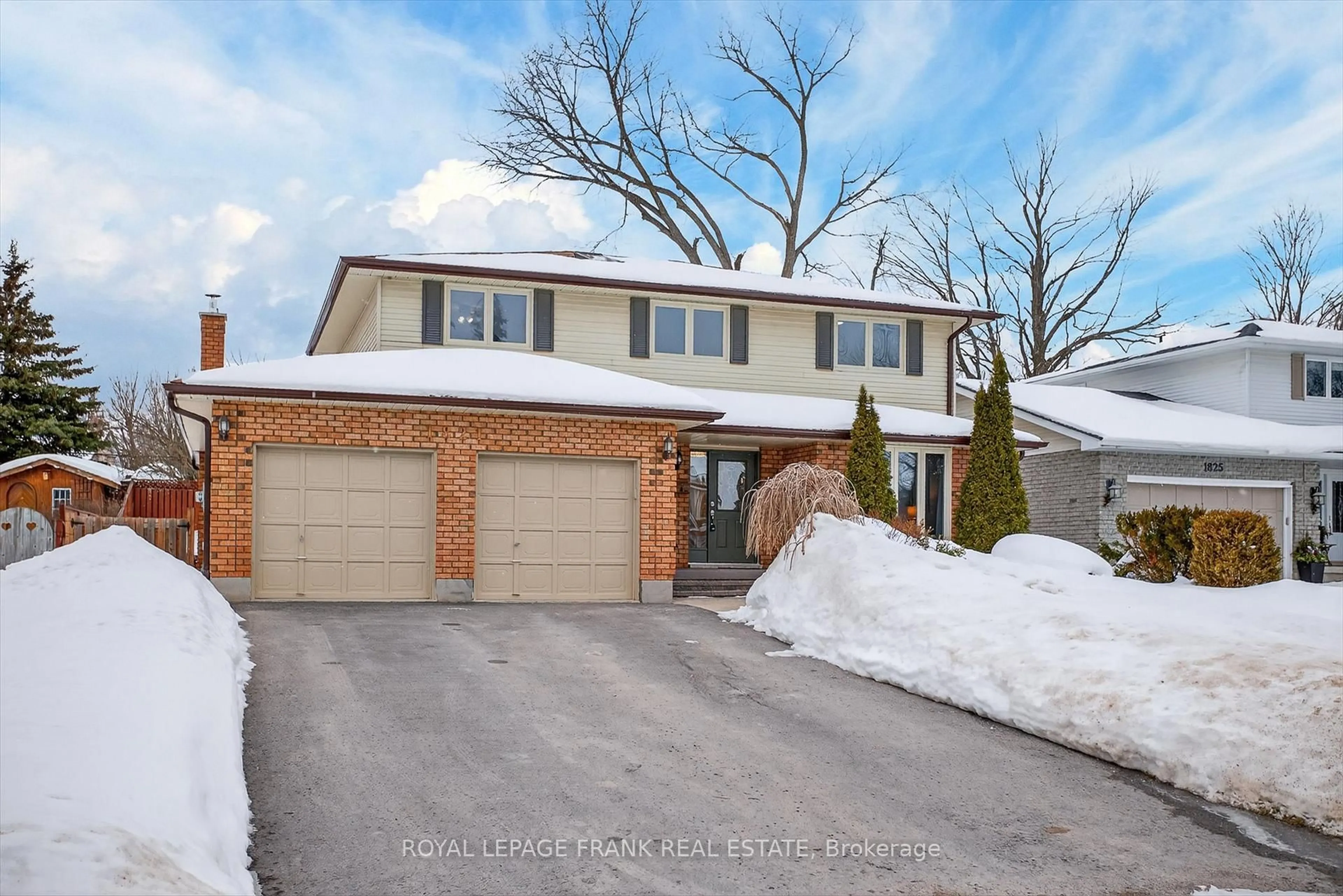 Home with brick exterior material, street for 1821 Parkwood Circ, Peterborough Ontario K9J 8C3