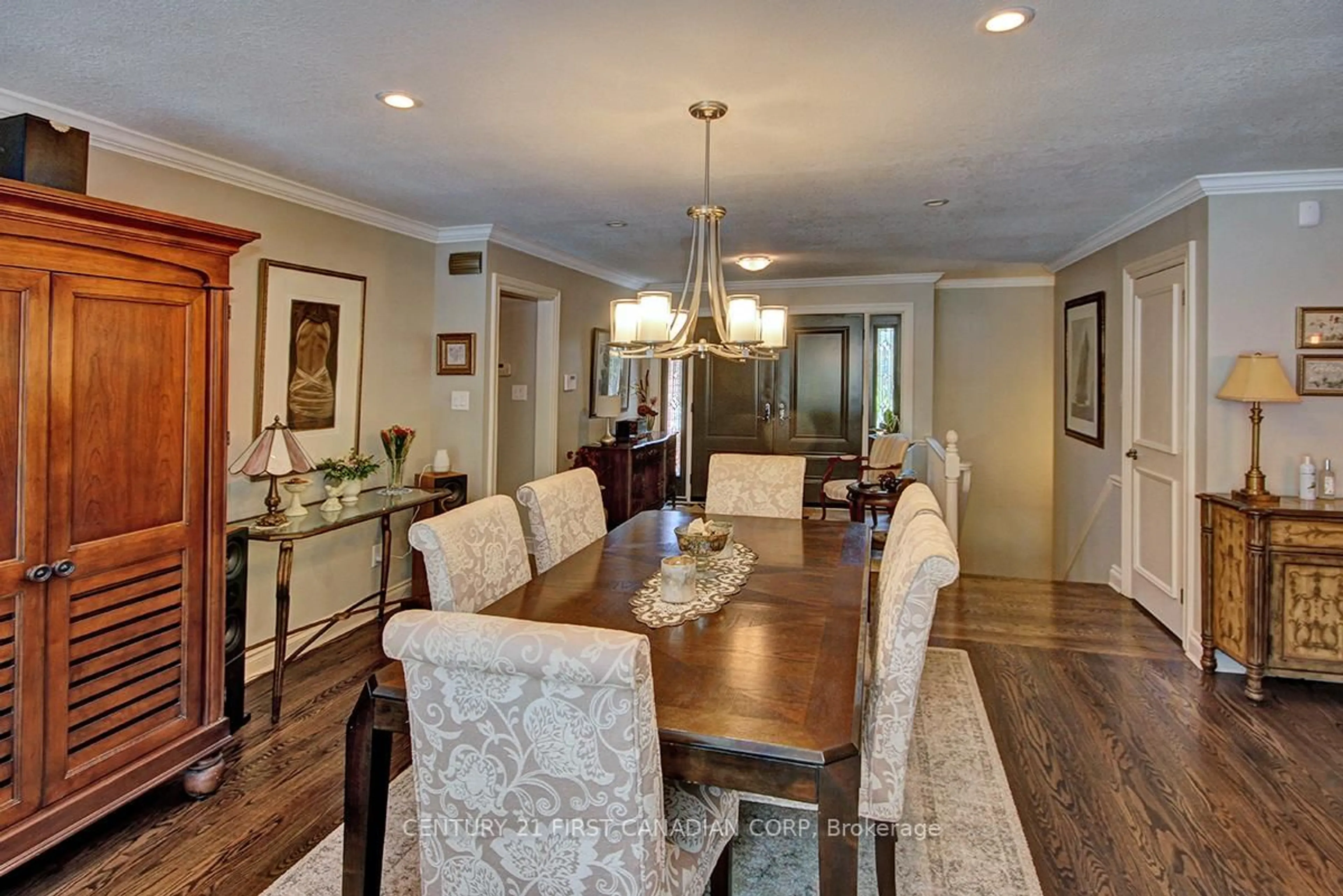 Dining room, unknown for 811 Clearview Cres, London North Ontario N6H 4P6