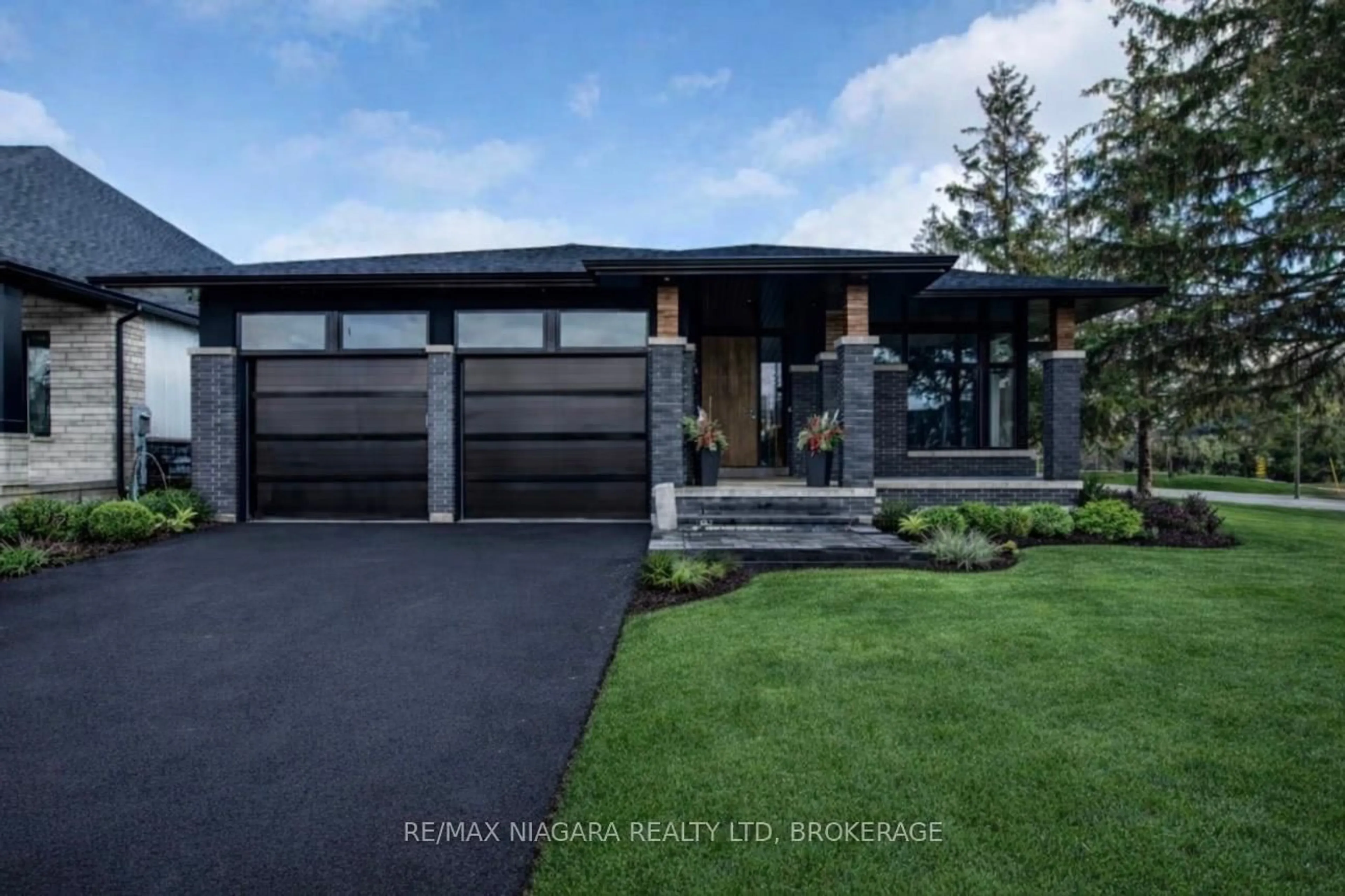 Unknown for 2795 Canadiana Crt, Fort Erie Ontario L0S 1S0