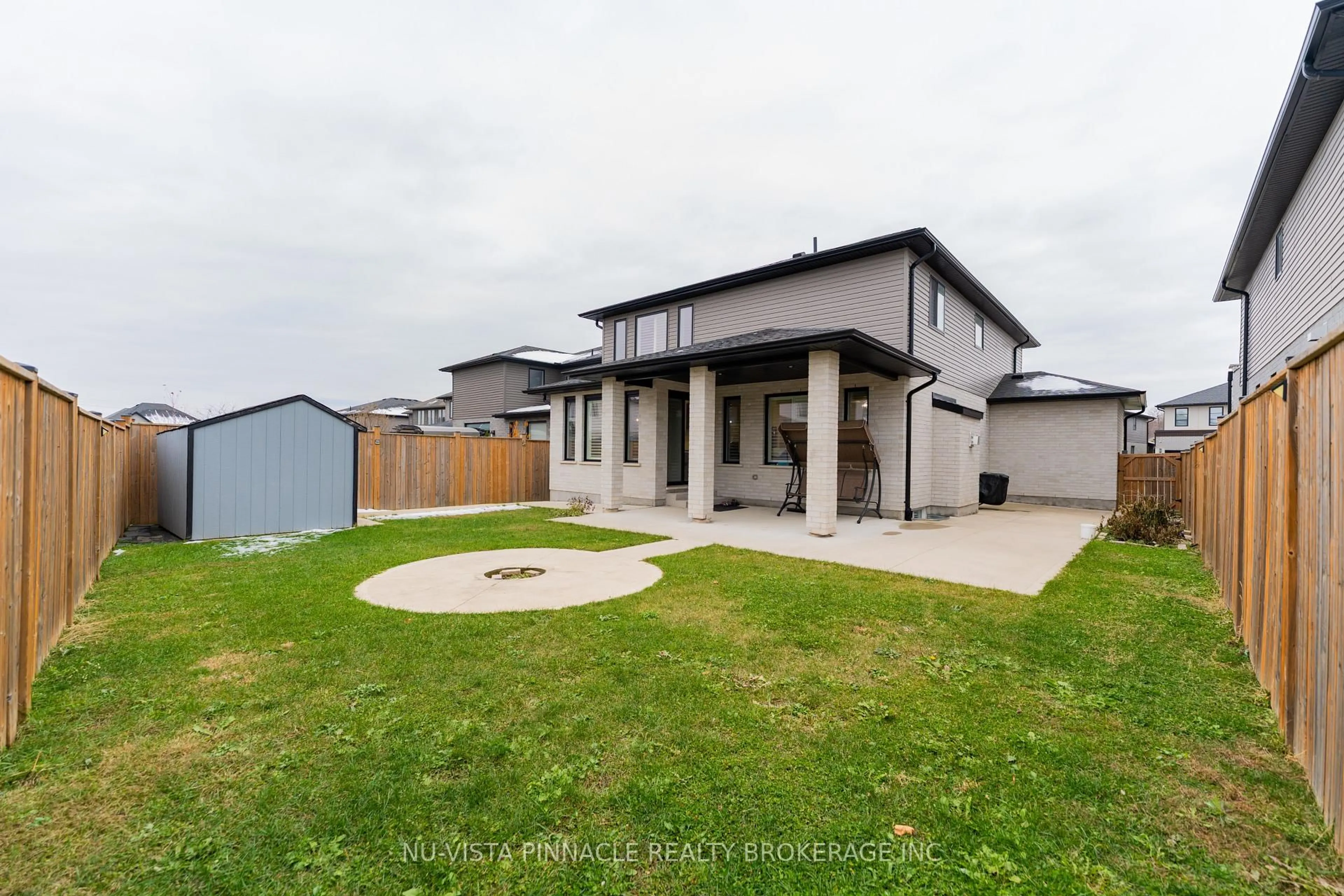 A pic from outside/outdoor area/front of a property/back of a property/a pic from drone, unknown for 3354 Mersea St, London South Ontario N6P 0G3