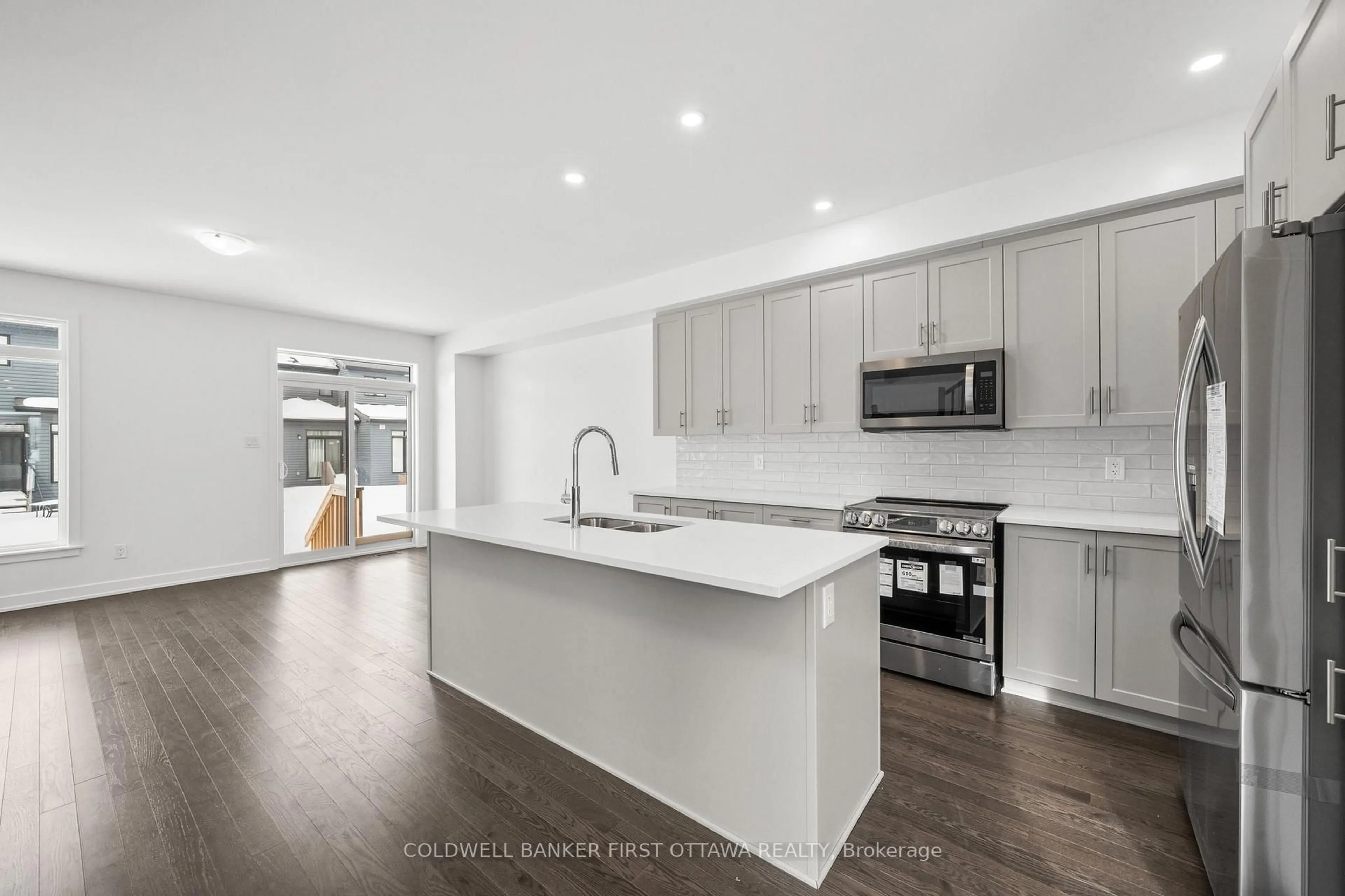 Open concept kitchen, unknown for 461 SHUTTLEWORTH Dr, Ottawa Ontario K1T 0T6