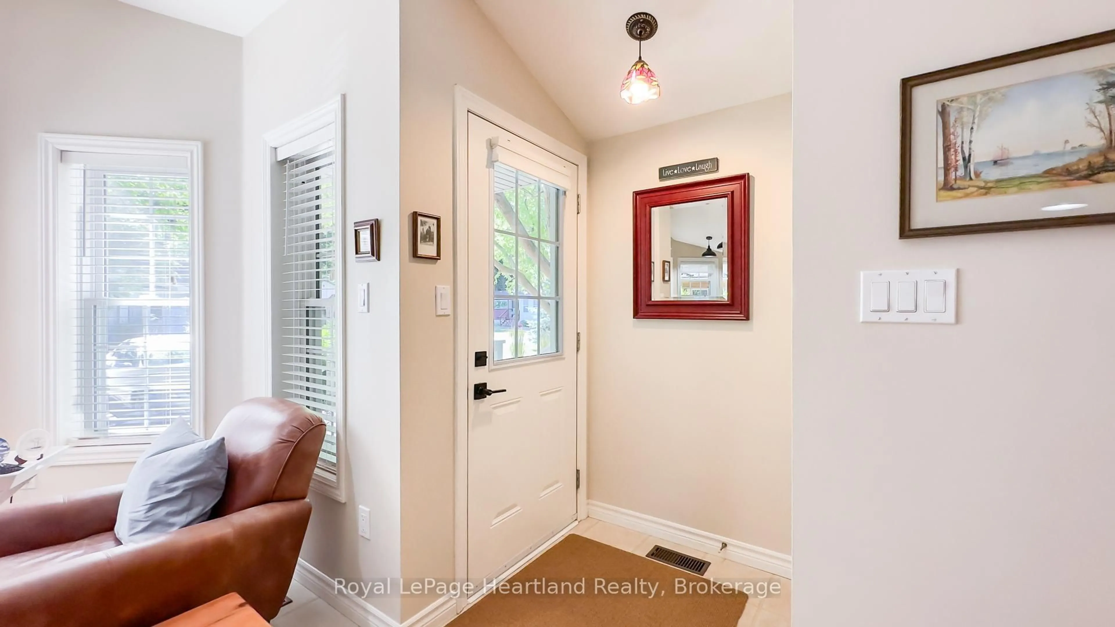 Indoor entryway for 7 Cree Lane, Ashfield-Colborne-Wawanosh Ontario N7A 3Y2