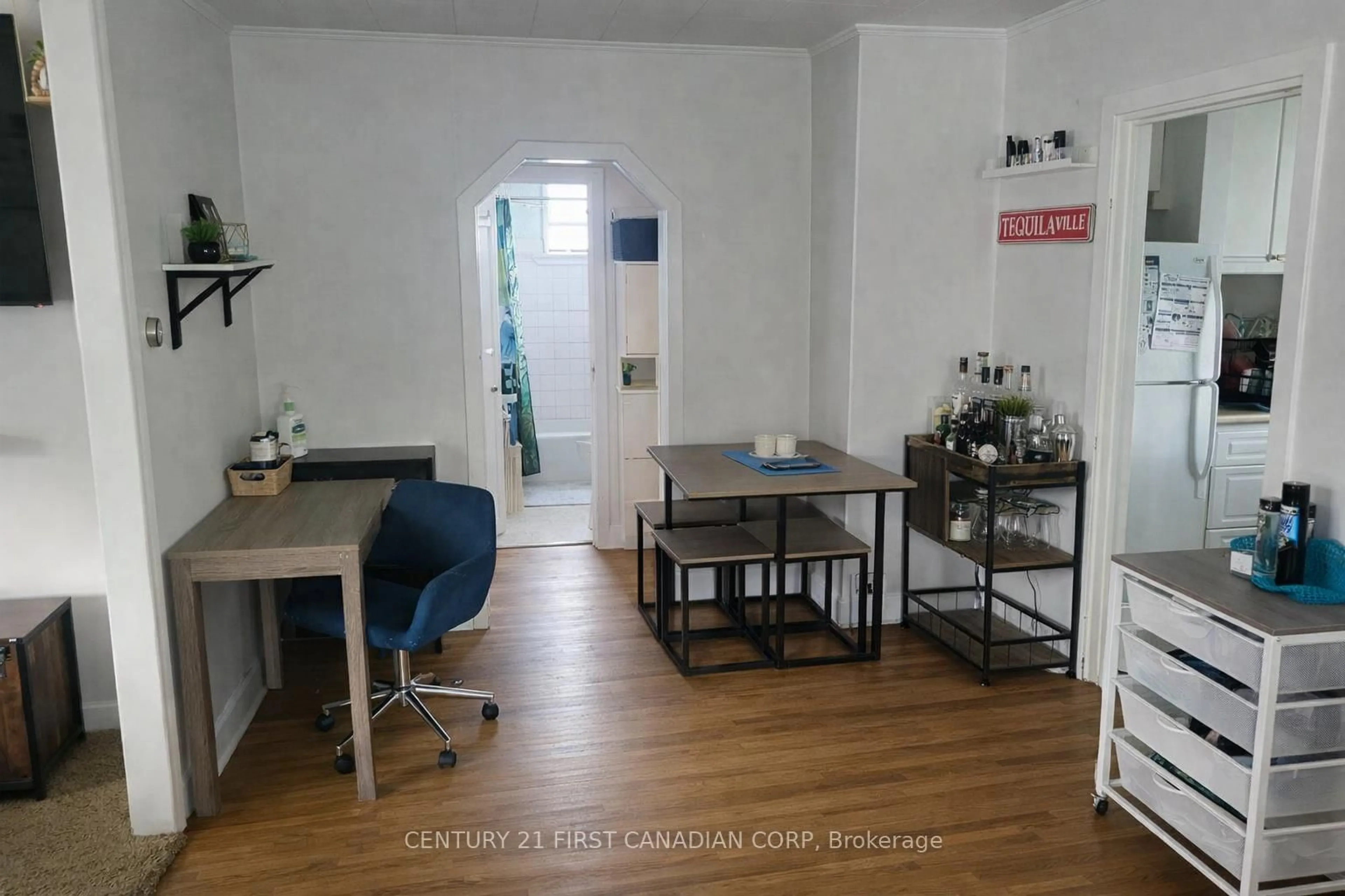 A pic of a room for 57 HOMAN St, London East Ontario N5Z 1A9