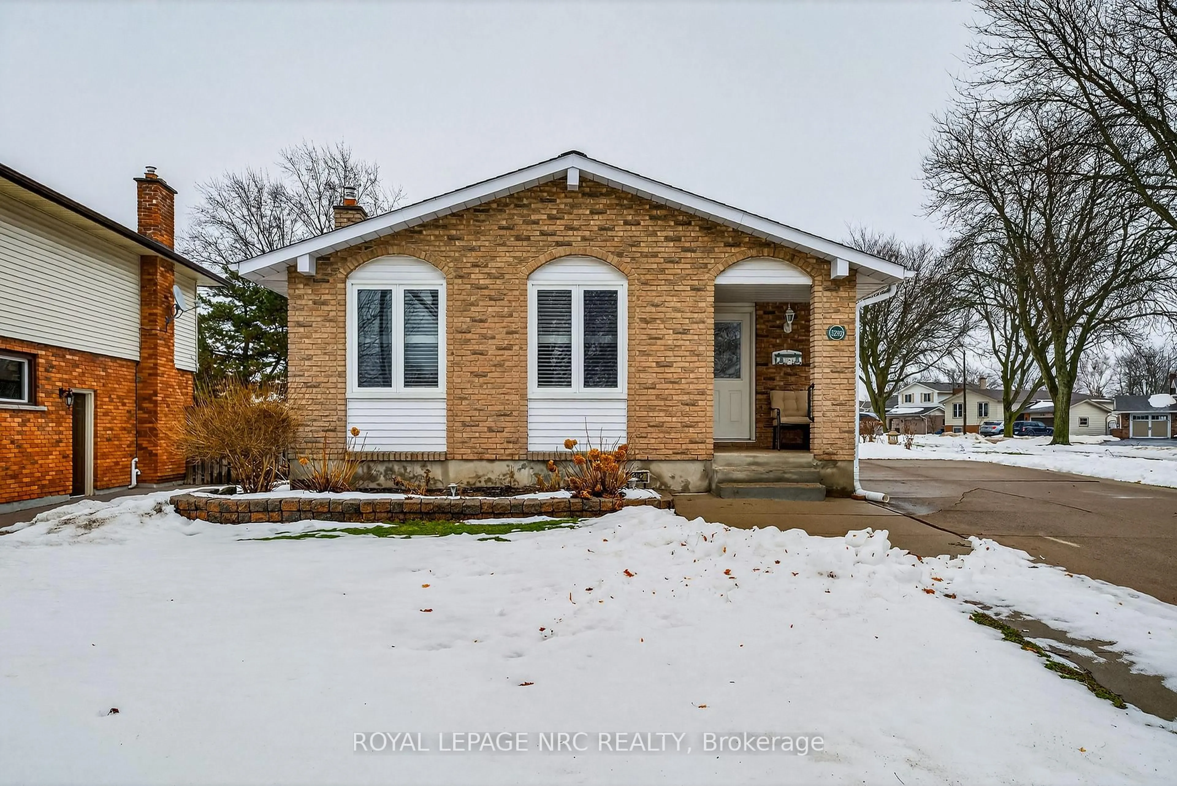Unknown for 3292 Appleford Ave, Niagara Falls Ontario L2J 3N9