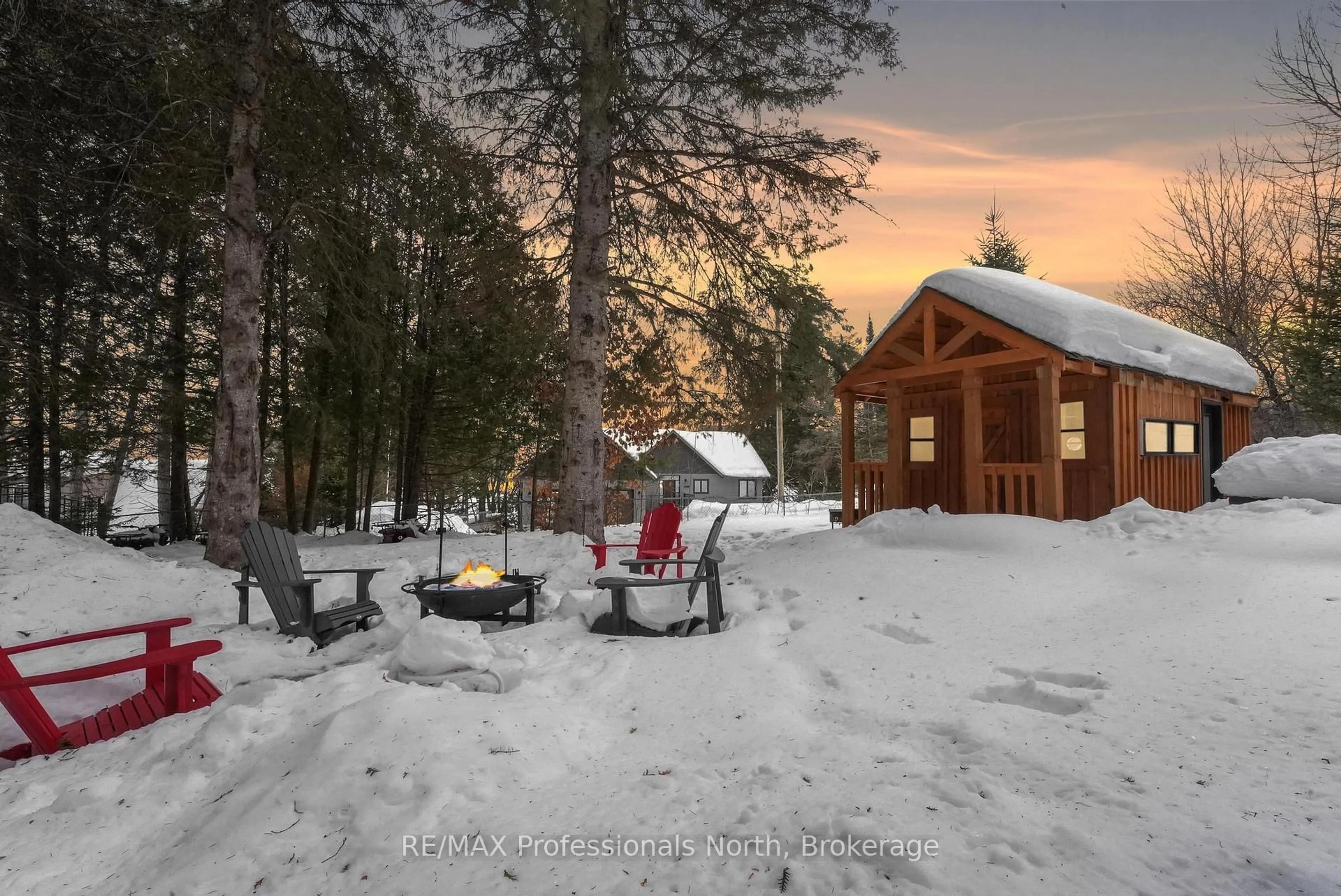 Patio, unknown for 1044 Shanahan Tr, Minden Hills Ontario K0M 2K0