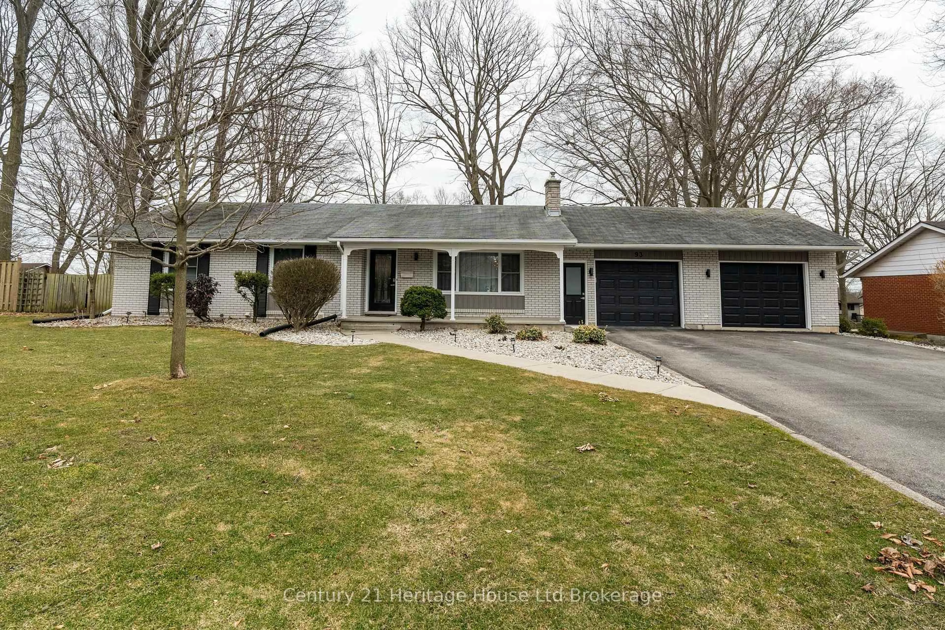 Unknown for 93 James Ave, Tillsonburg Ontario N4G 1A7