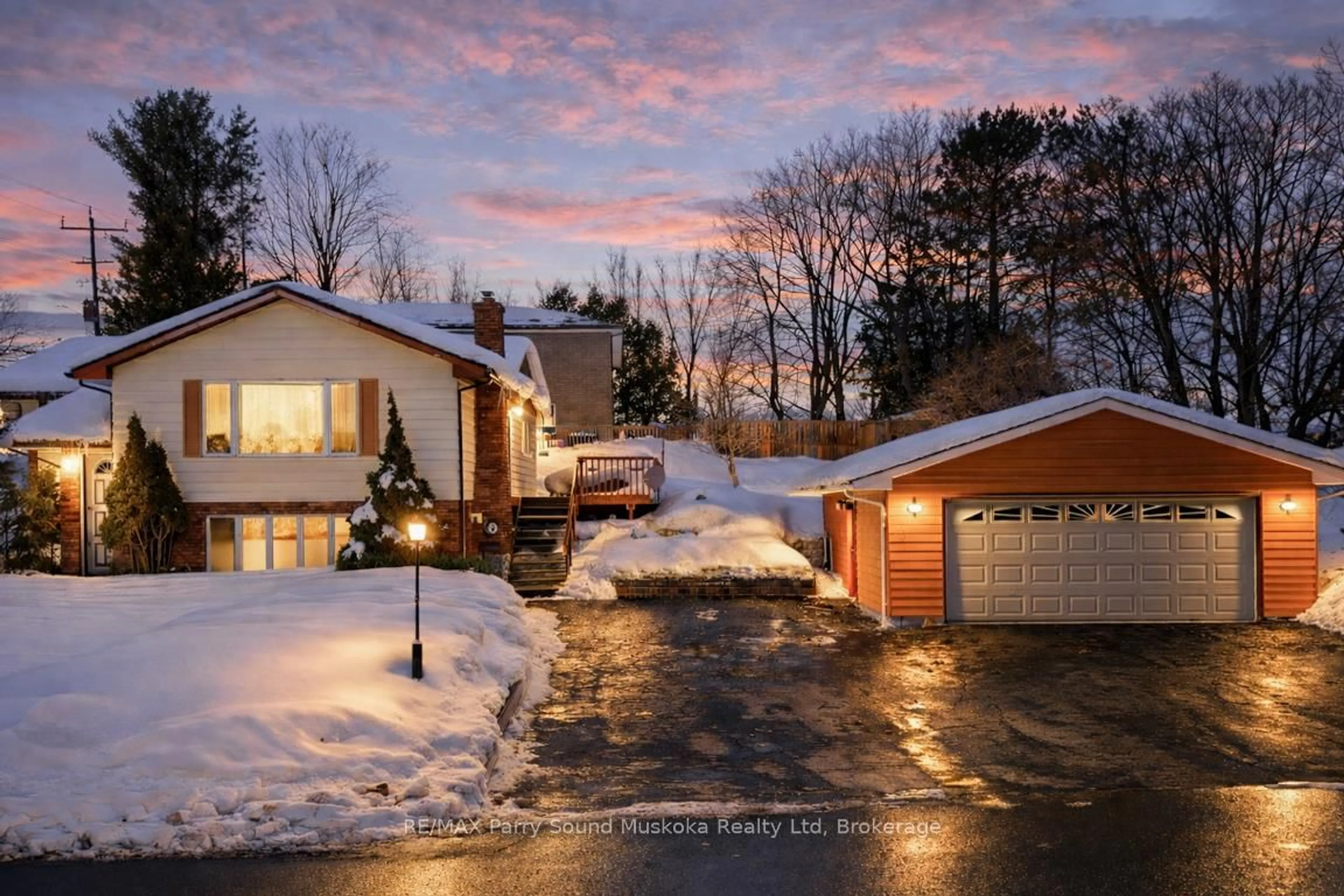 A pic from outside/outdoor area/front of a property/back of a property/a pic from drone, street for 2 Laird Dr, Parry Sound Ontario P2A 1P5