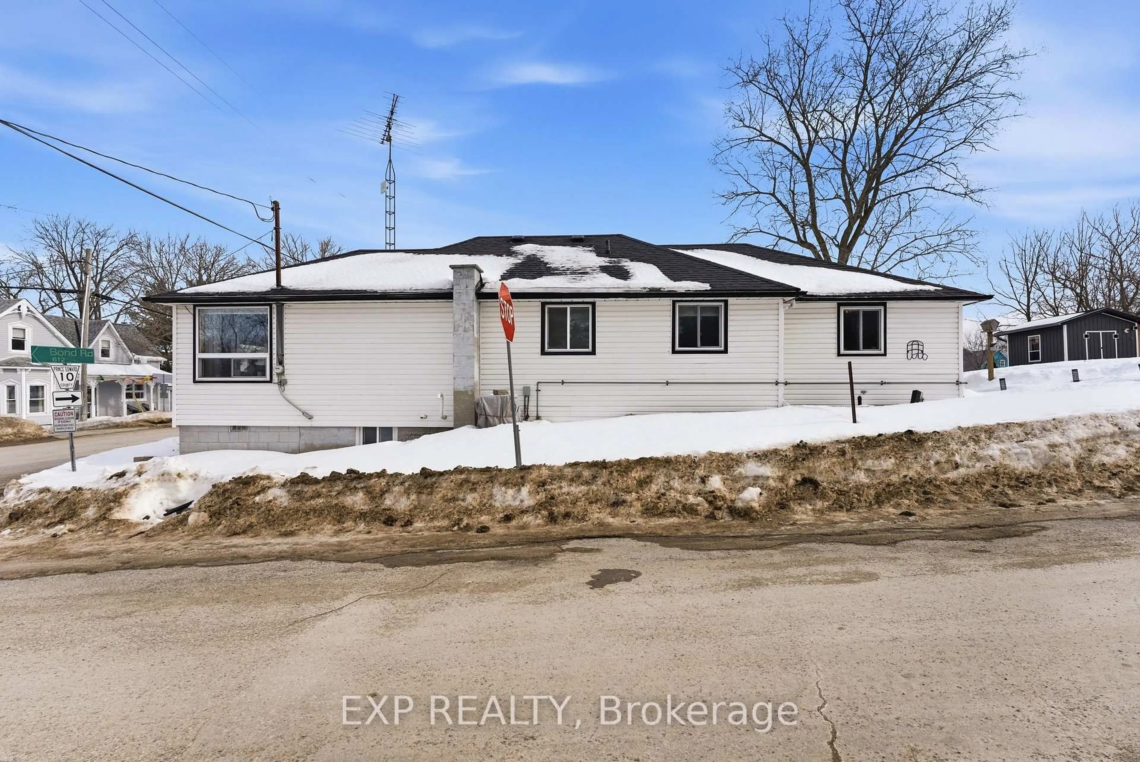 A pic from outside/outdoor area/front of a property/back of a property/a pic from drone, unknown for 13 St Philip St, Prince Edward County Ontario K0K 2P0