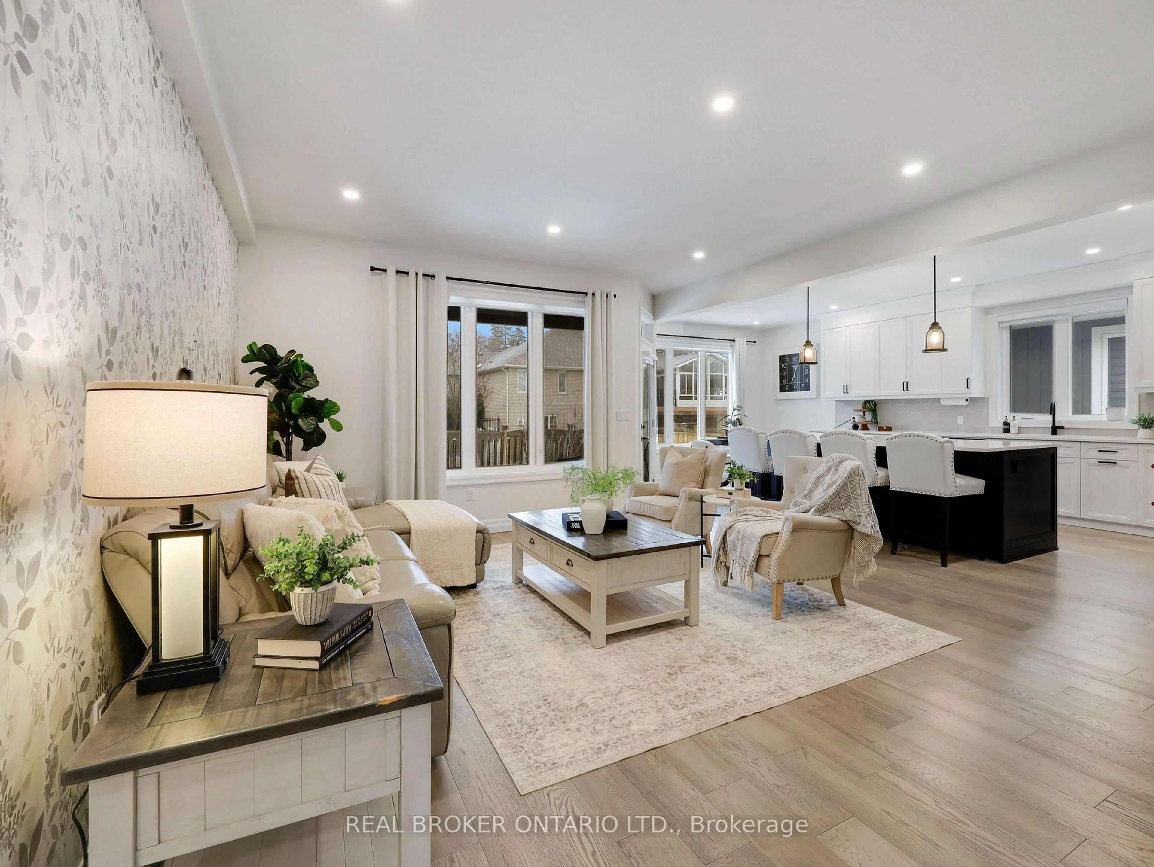 Living room with furniture, unknown for 68 Cedar St #11, Brant Ontario N3L 0L4