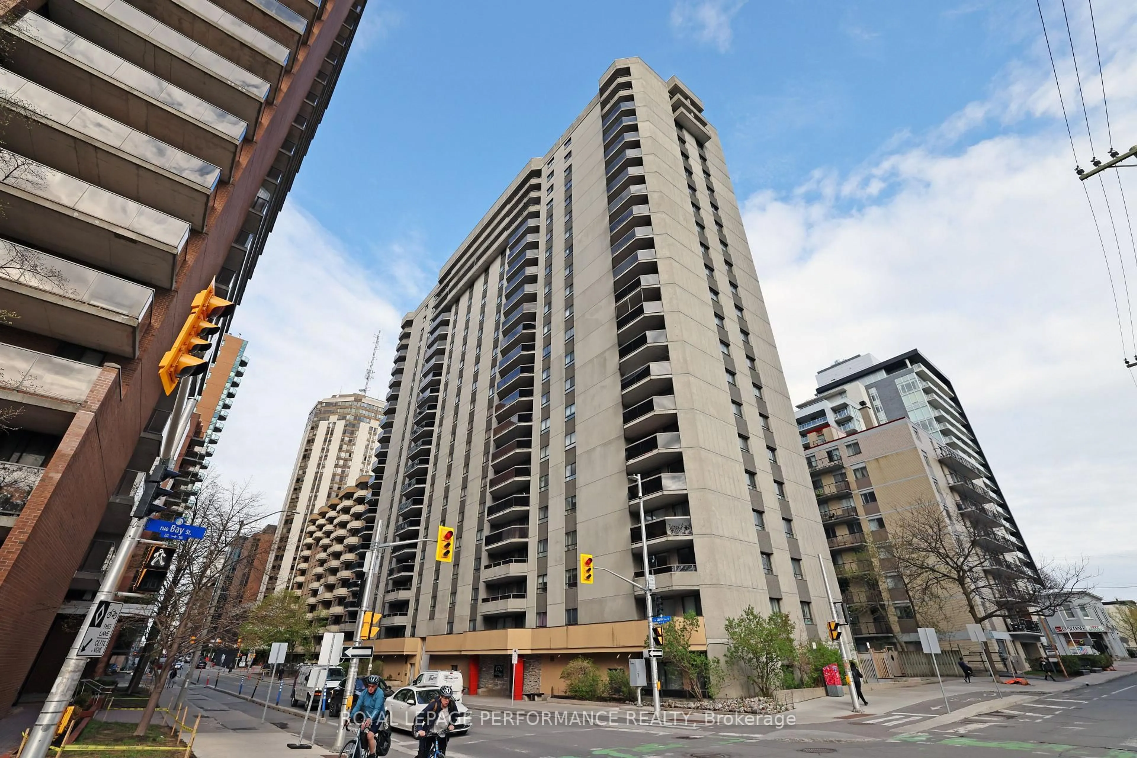 Unknown for 470 Laurier Ave #1701, Ottawa Ontario K1R 7W9