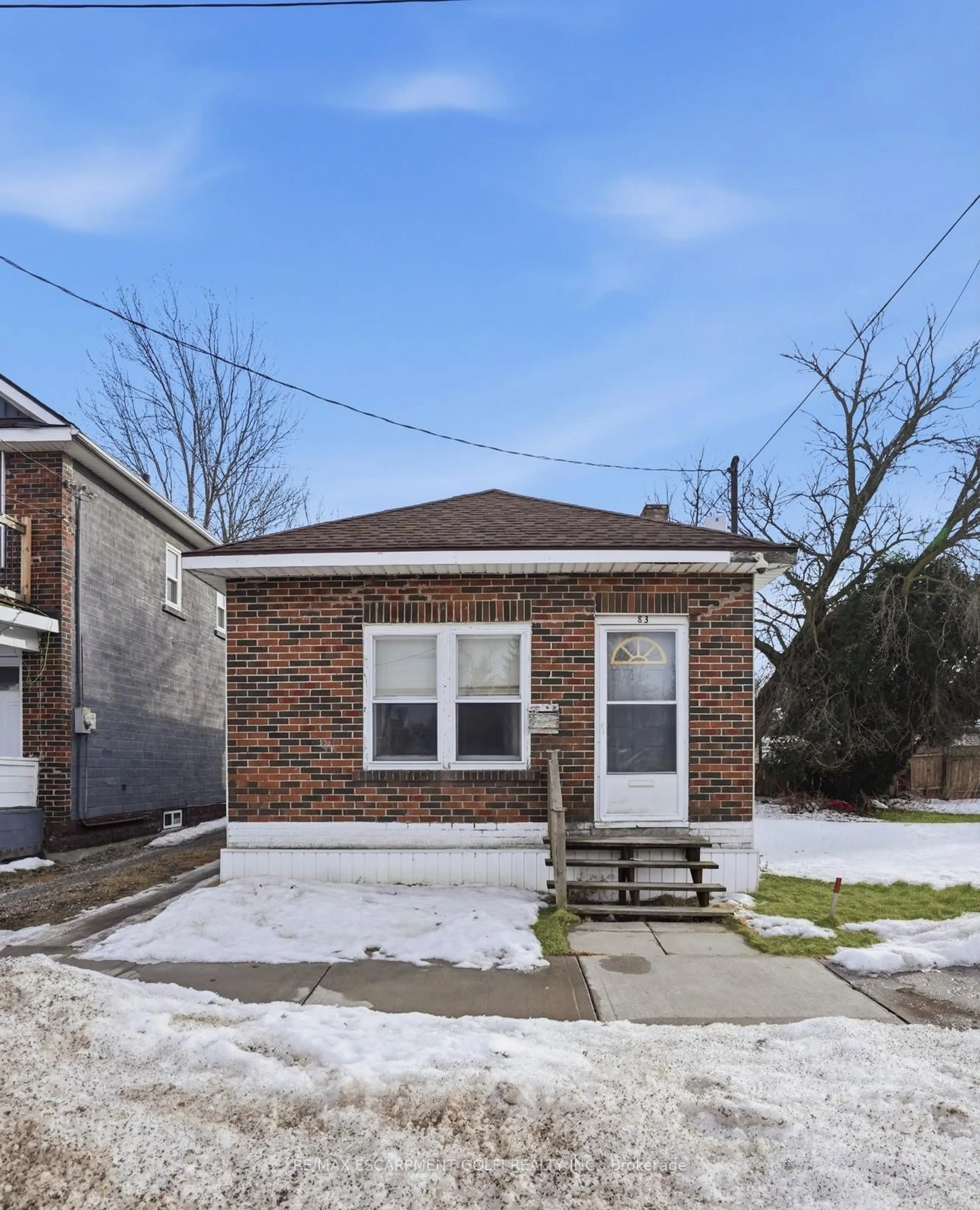 Home with brick exterior material, street for 83 Nickel St, Port Colborne Ontario L3K 1B5