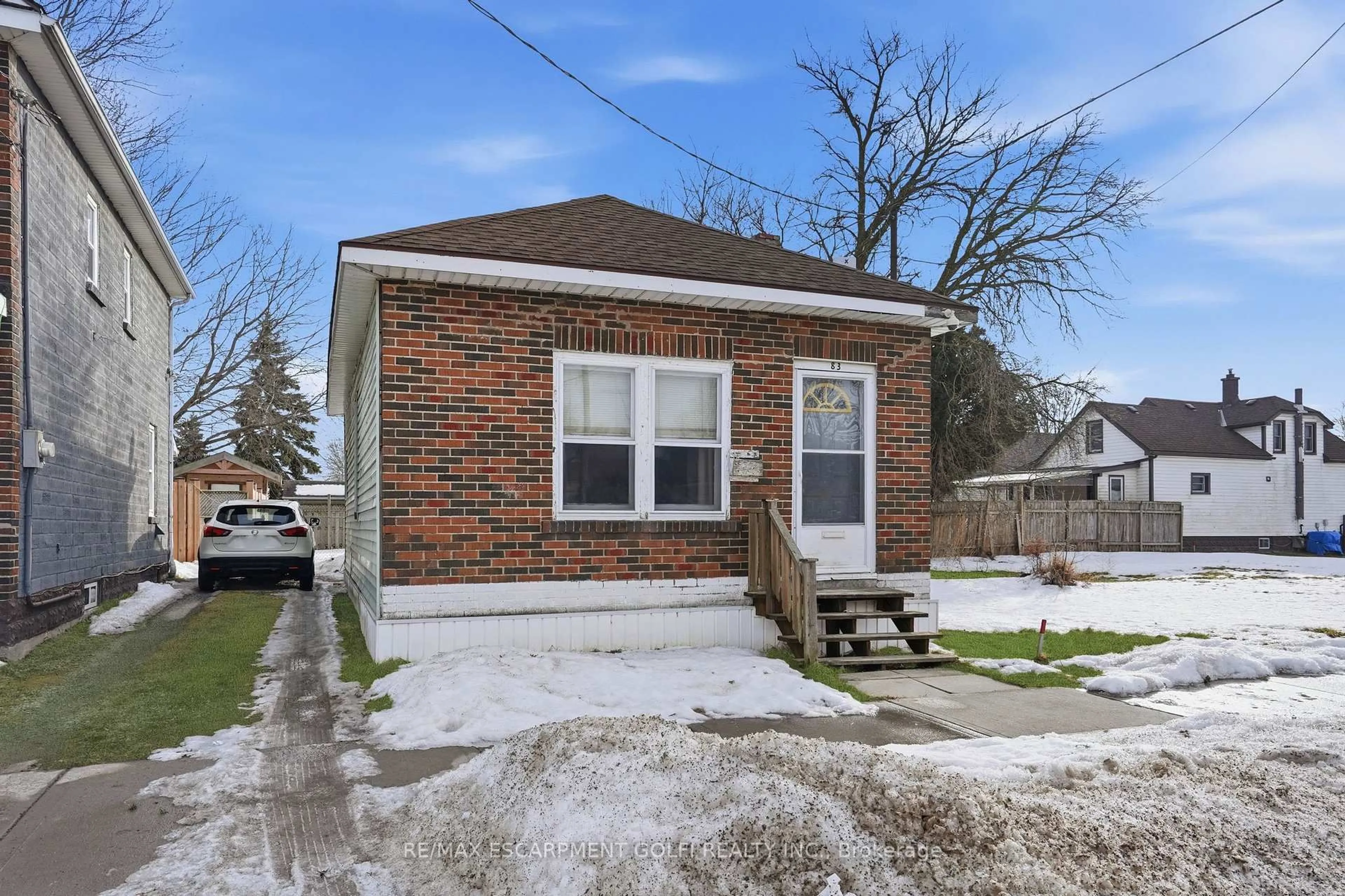 Home with brick exterior material, street for 83 Nickel St, Port Colborne Ontario L3K 1B5