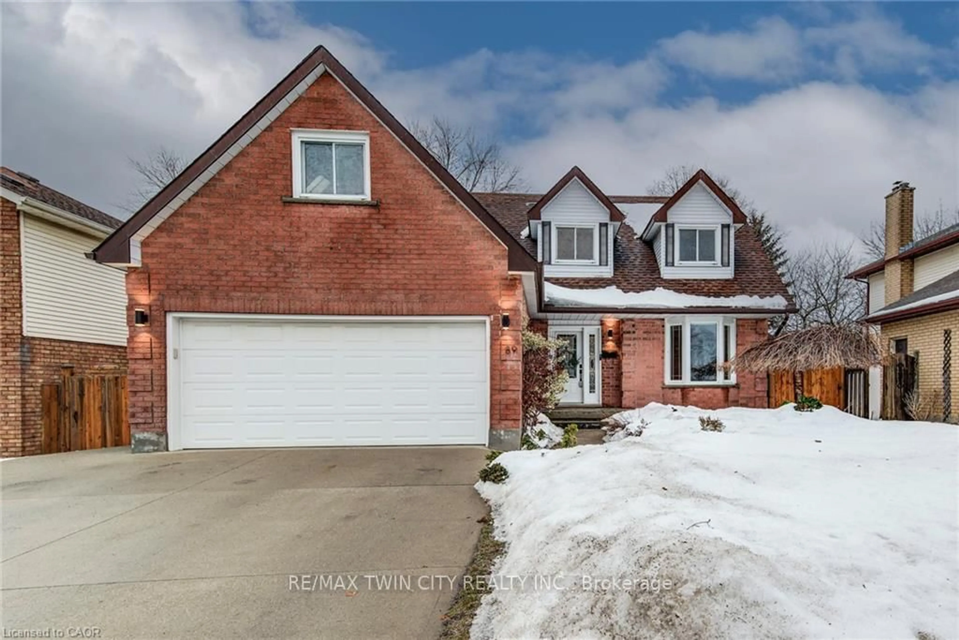 Home with brick exterior material, street for 89 BIEHN Dr, Kitchener Ontario N2R 1M4