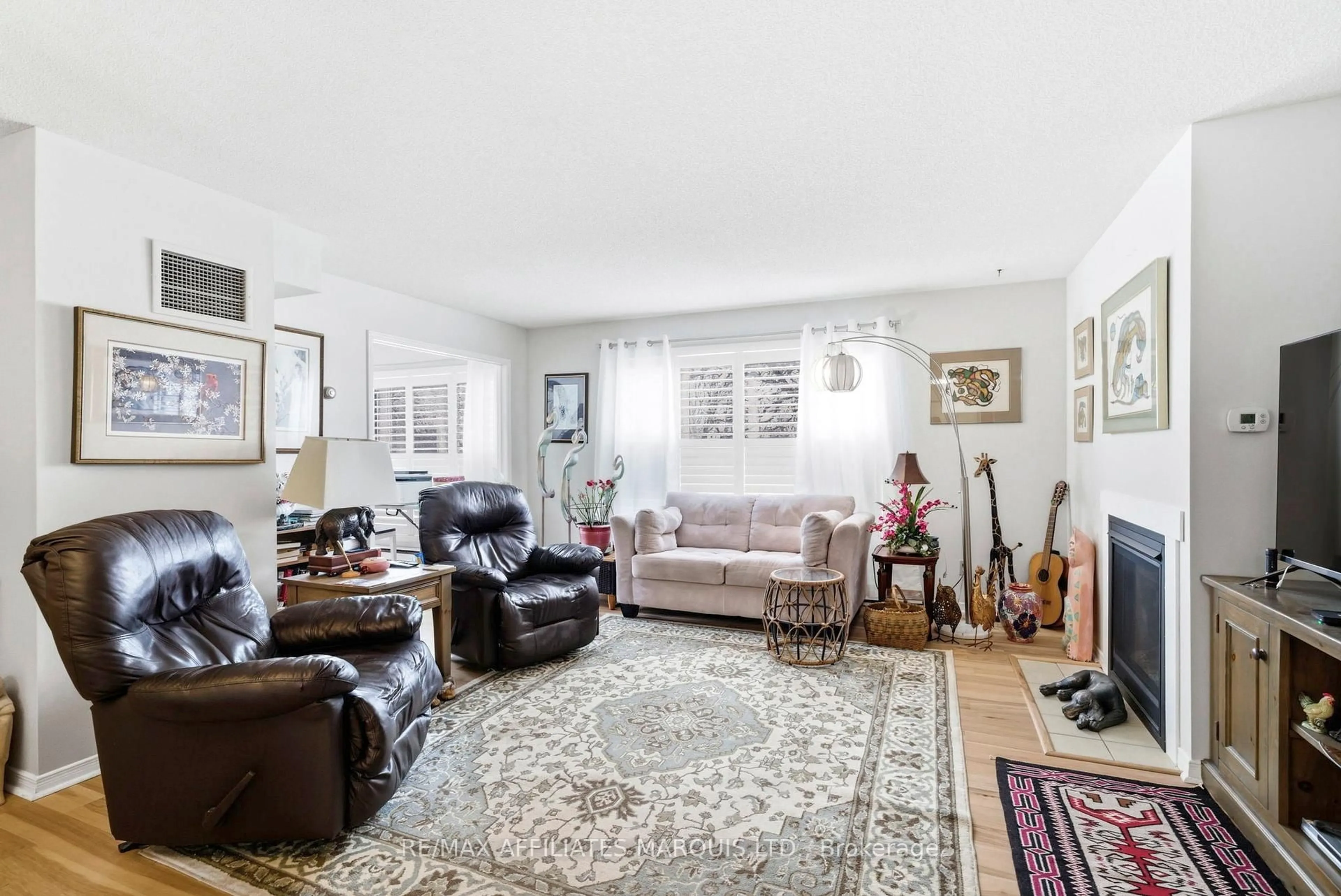 Living room with furniture, floor is not visible for 121 Water St #212, Cornwall Ontario K6J 5T8