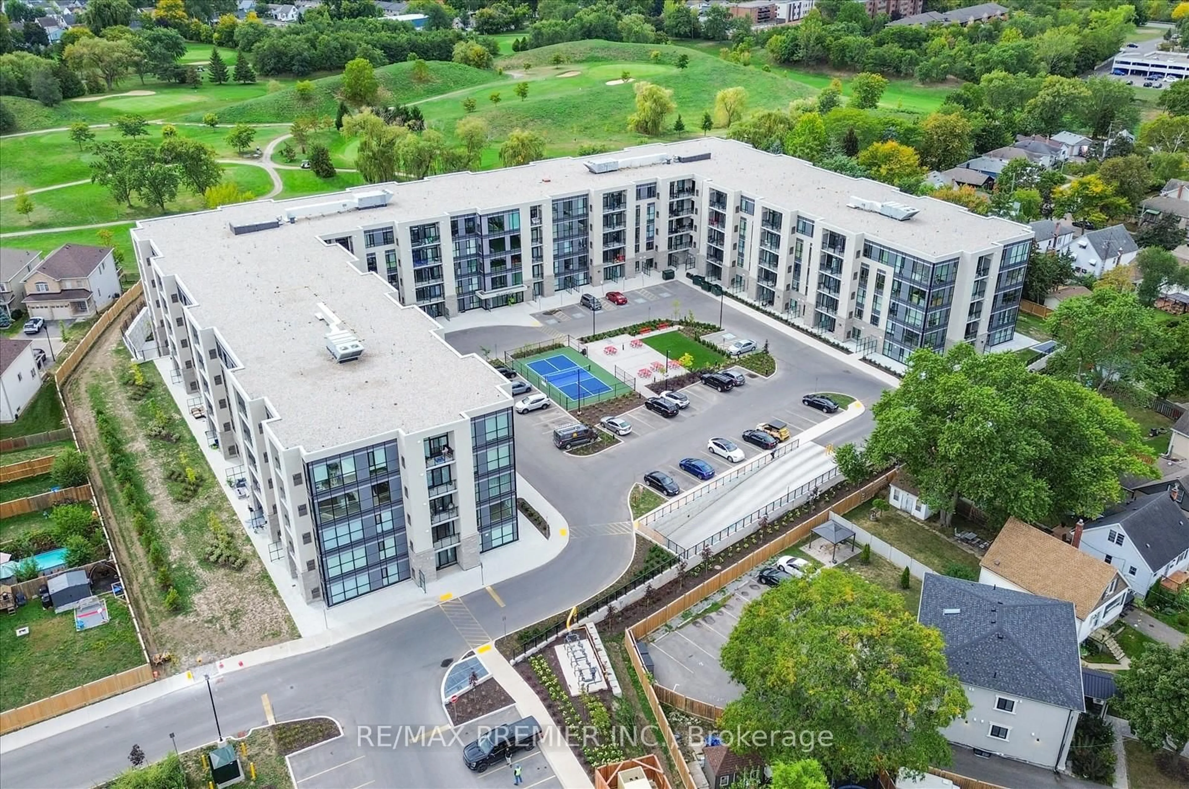 A pic from outside/outdoor area/front of a property/back of a property/a pic from drone, city buildings view from balcony for 50 Herrick Ave #LP-17, St. Catharines Ontario L2P 0B8