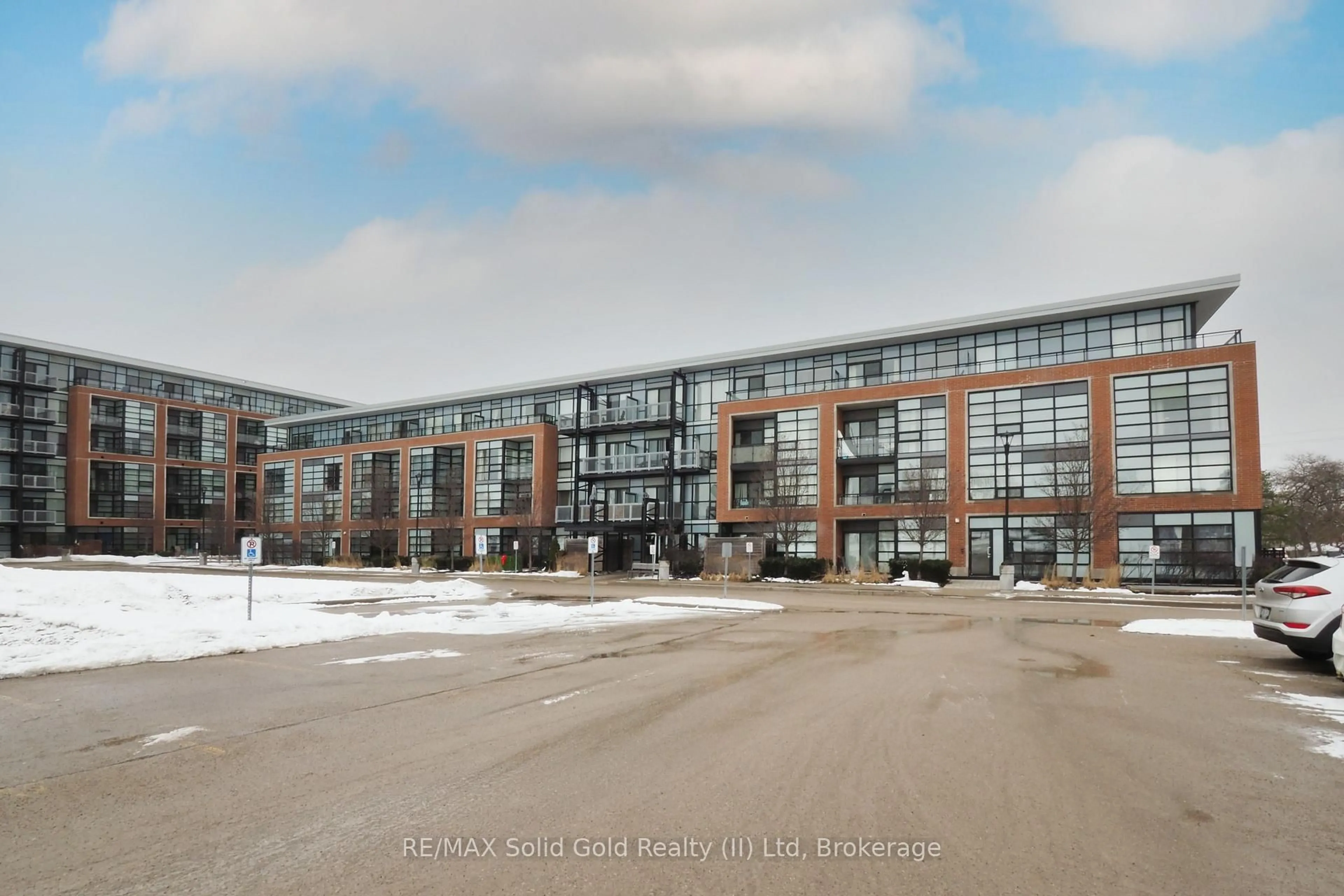 Unknown for 155 St Leger St #206, Waterloo Ontario N2H 0B9