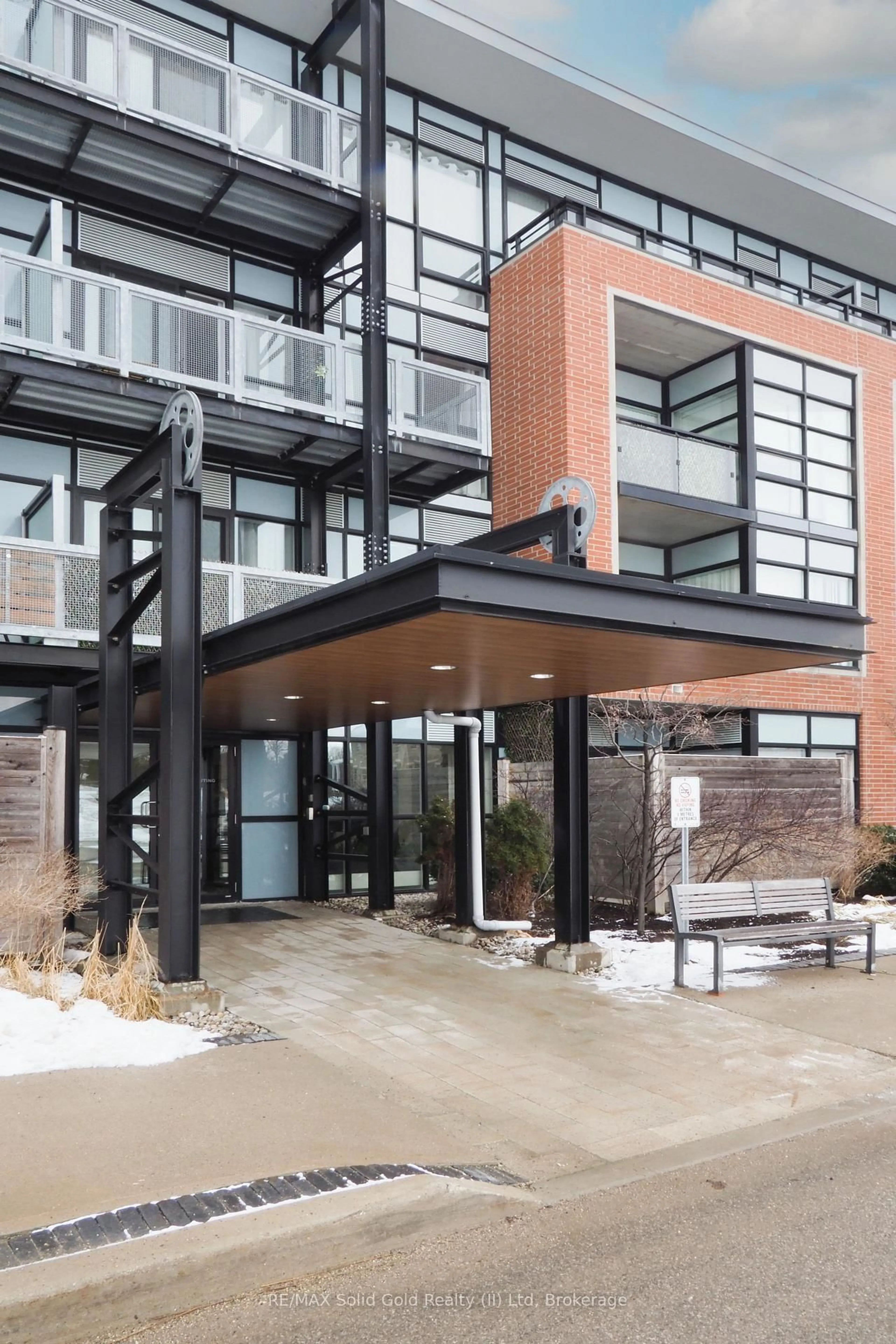 Unknown for 155 St Leger St #206, Waterloo Ontario N2H 0B9