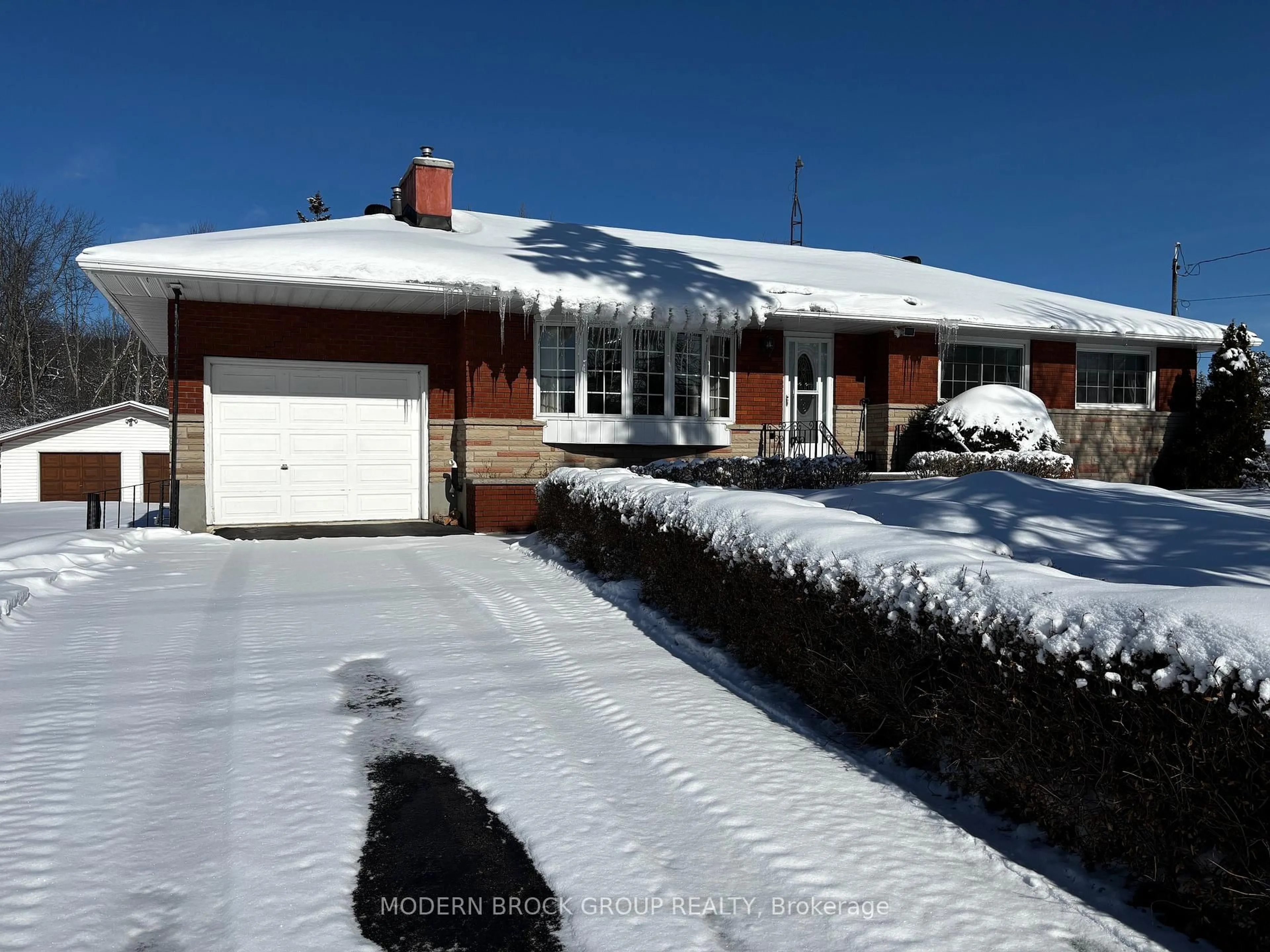 Home with brick exterior material, street for 1190 County Rd 2 Rd, Elizabethtown-Kitley Ontario K6V 5T3