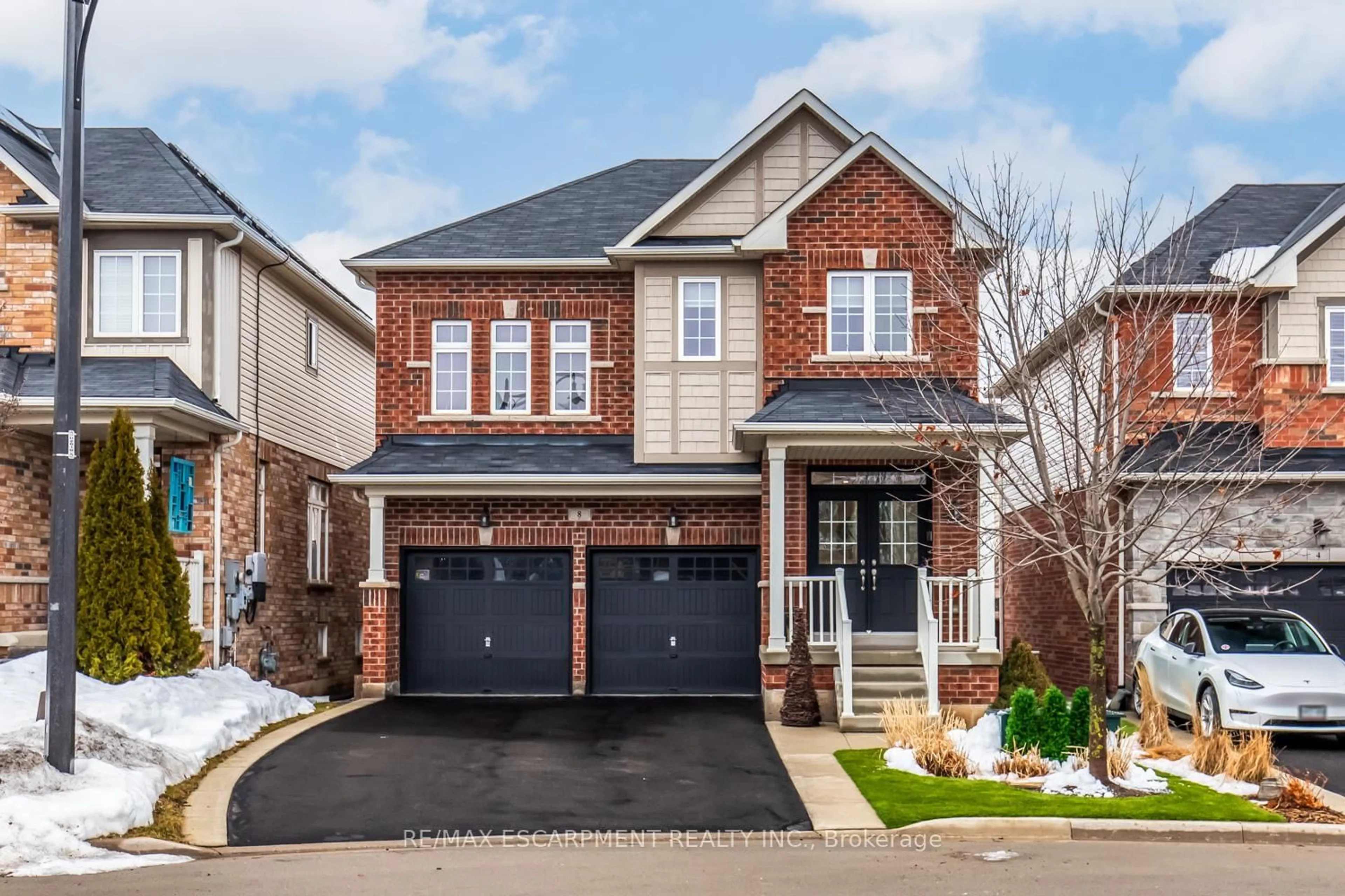 Home with brick exterior material, street for 8 Bousfield Crt, Hamilton Ontario L8B 0T3