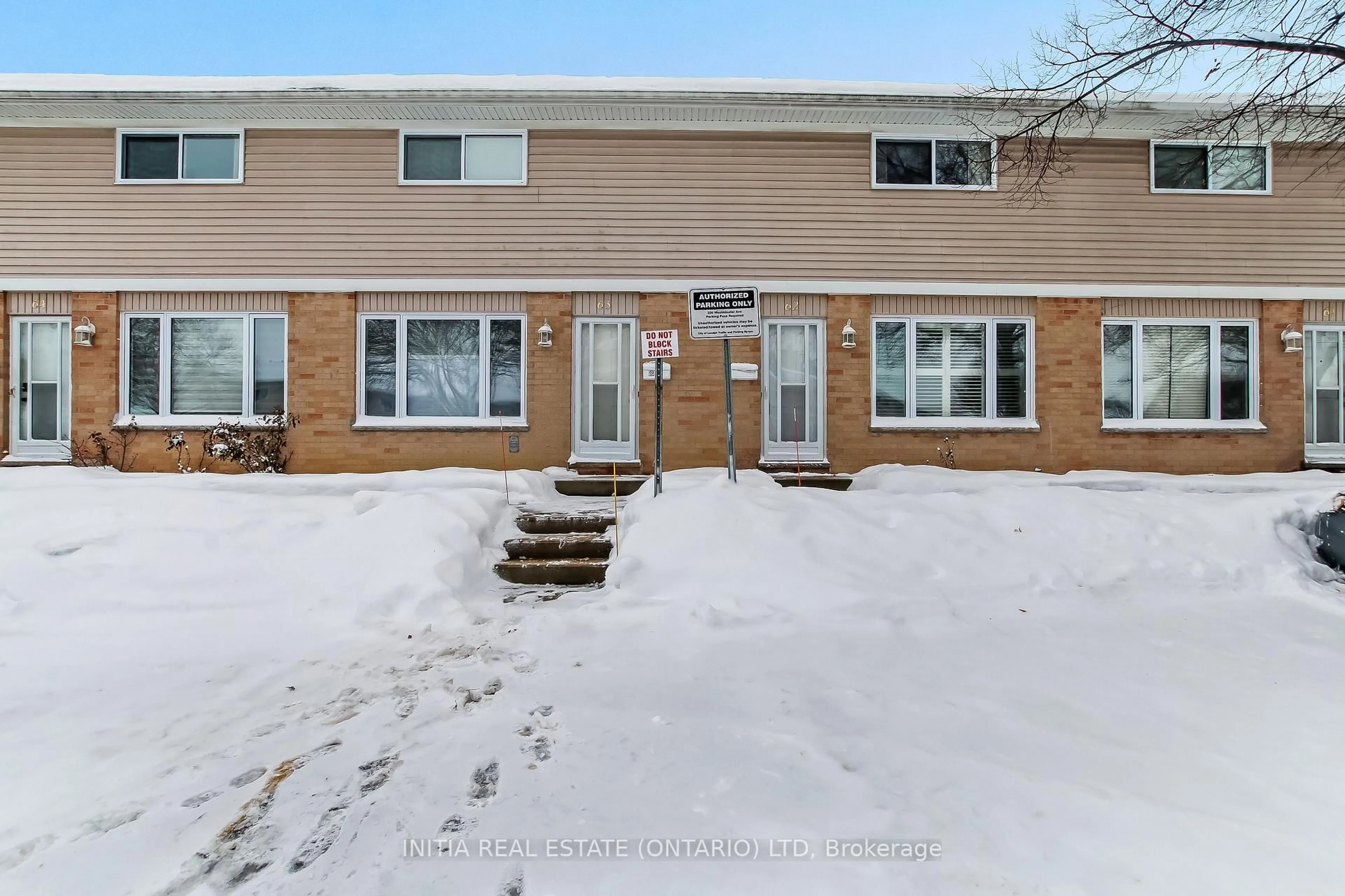 Unknown for 320 Westminster Ave #62, London South Ontario N6C 5H5