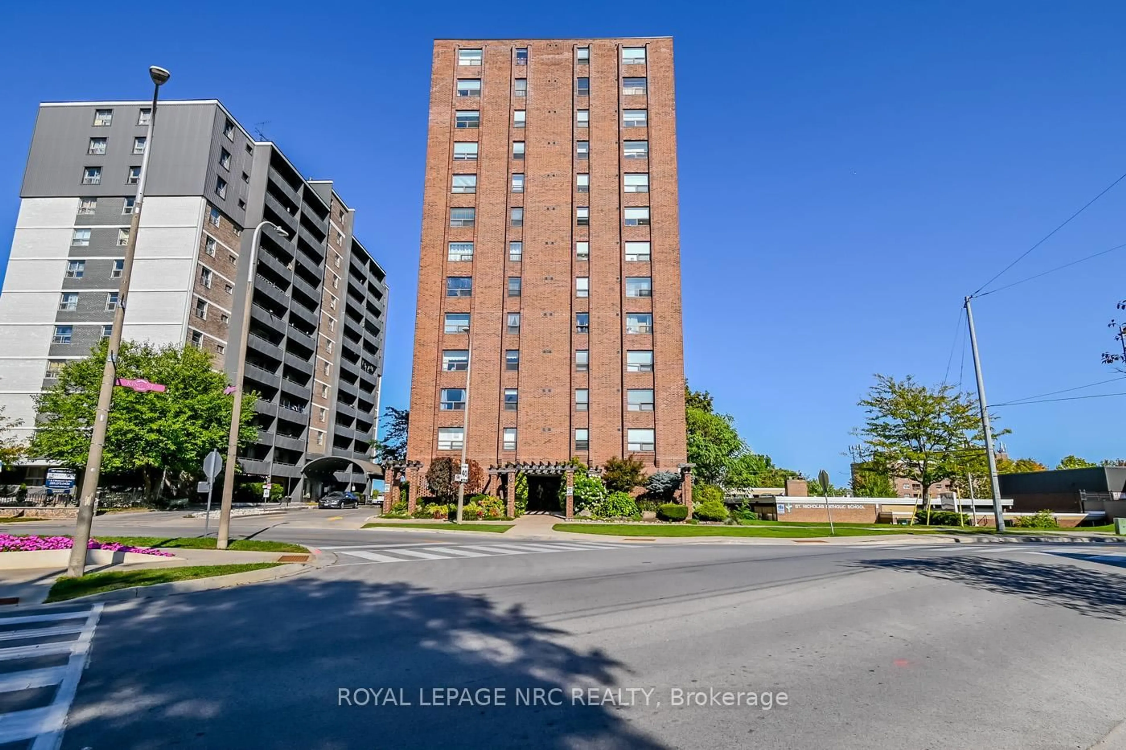 A pic from outside/outdoor area/front of a property/back of a property/a pic from drone, street for 141 Church St #401, St. Catharines Ontario L2R 7L7