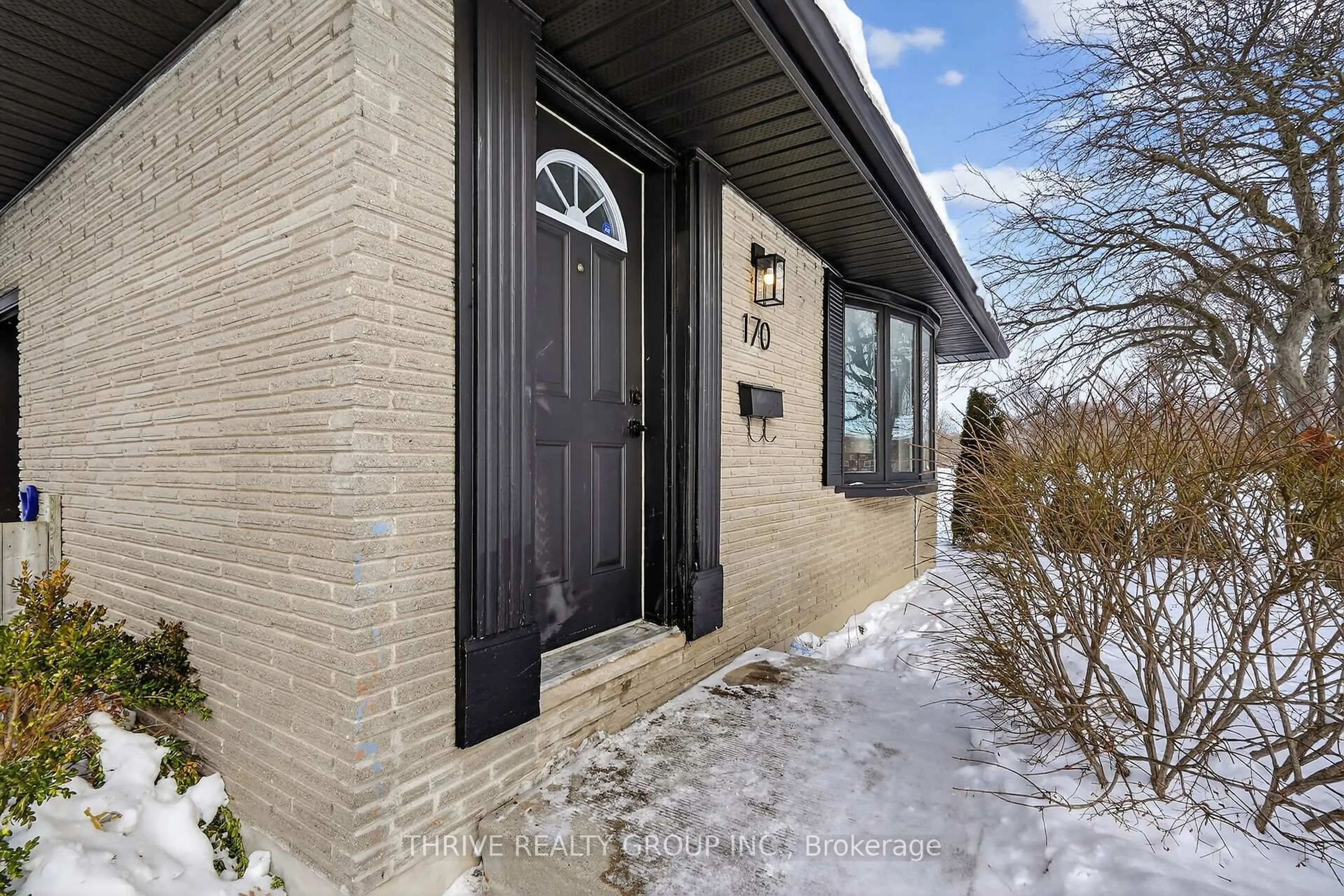 Unknown for 170 Pawnee Rd, London East Ontario N5V 2S8