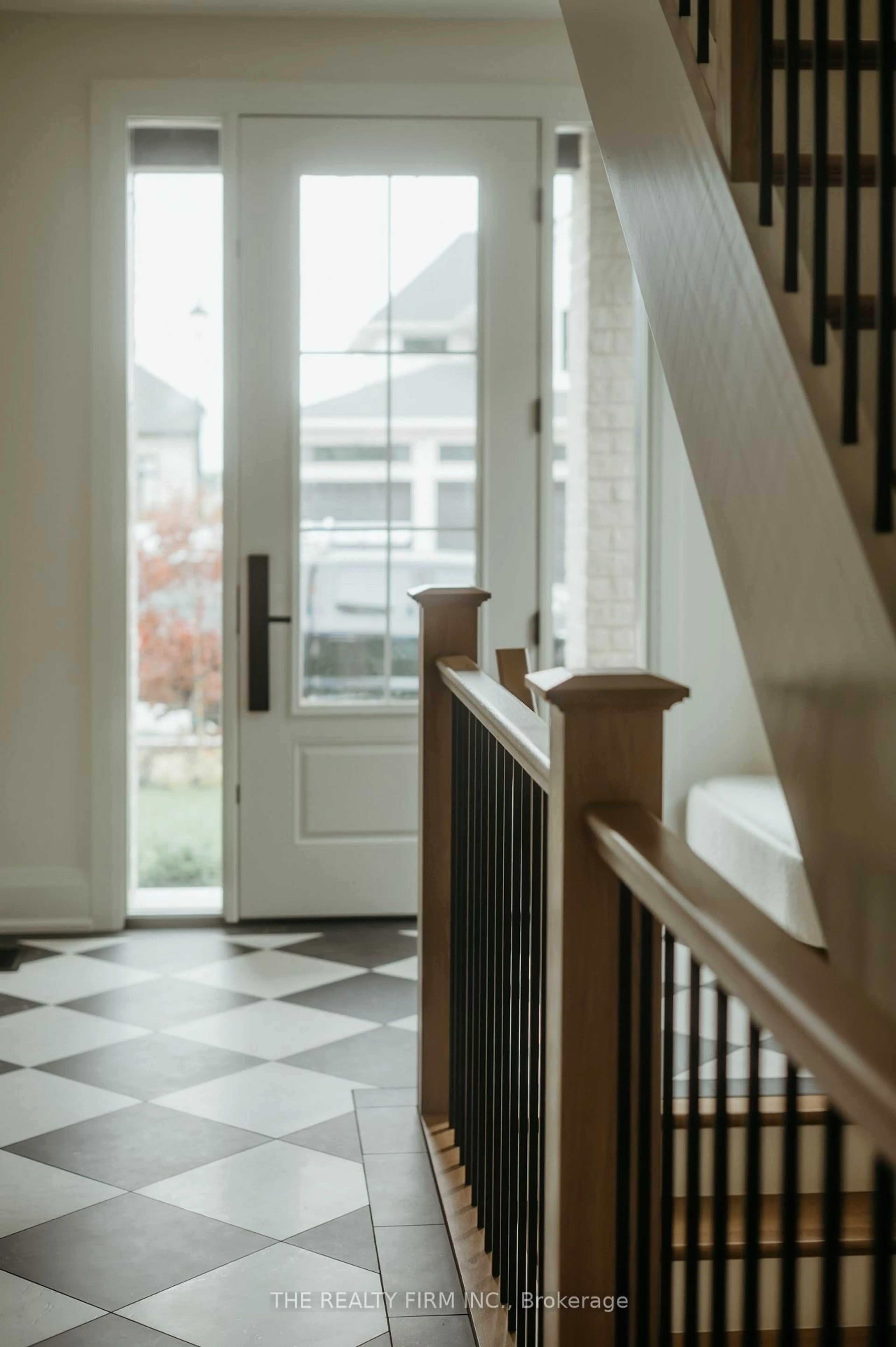 Unknown for 52 Royal Cres, Southwold Ontario N5P 0G5