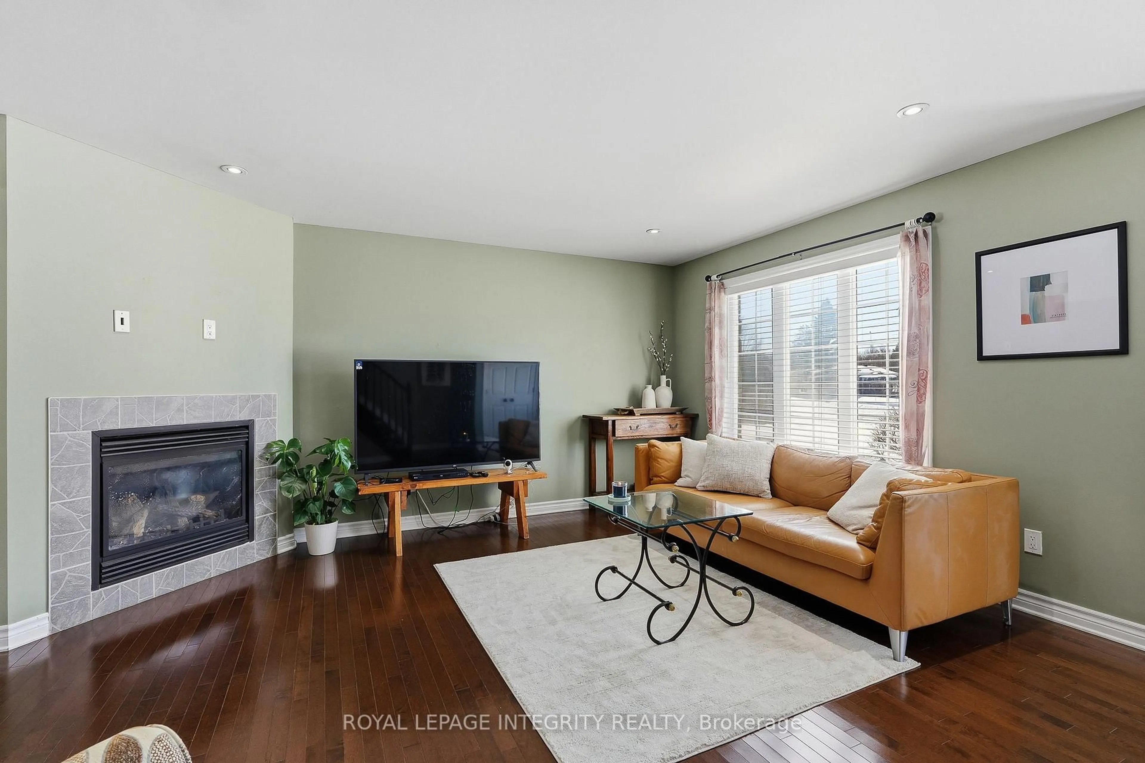 Living room with furniture, wood/laminate floor for 53 Beaver Lane, The Nation Ontario K0A 2M0