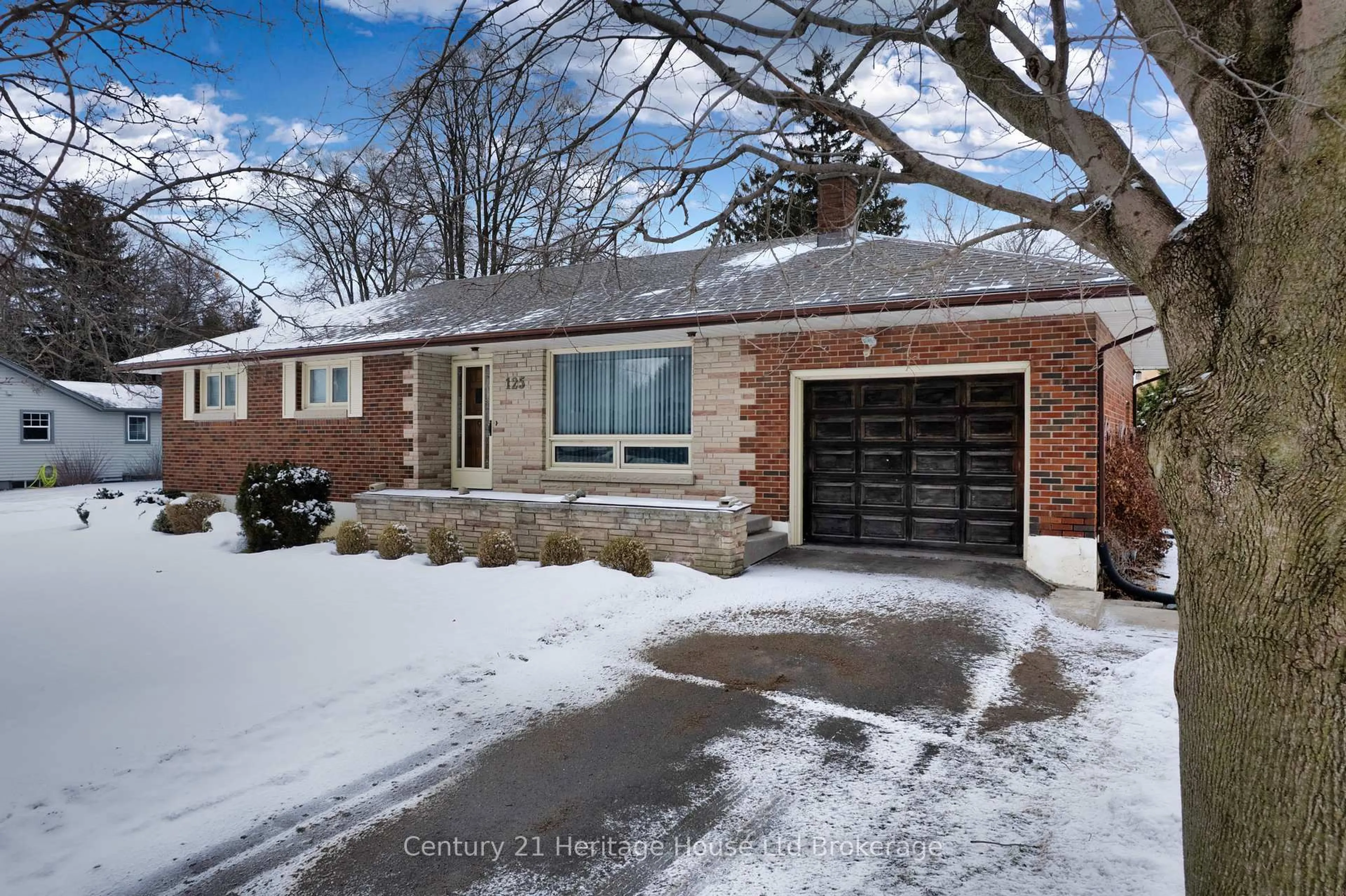 Home with brick exterior material, street for 584452 BEACHVILLE Rd, South-West Oxford Ontario N0J 1A0