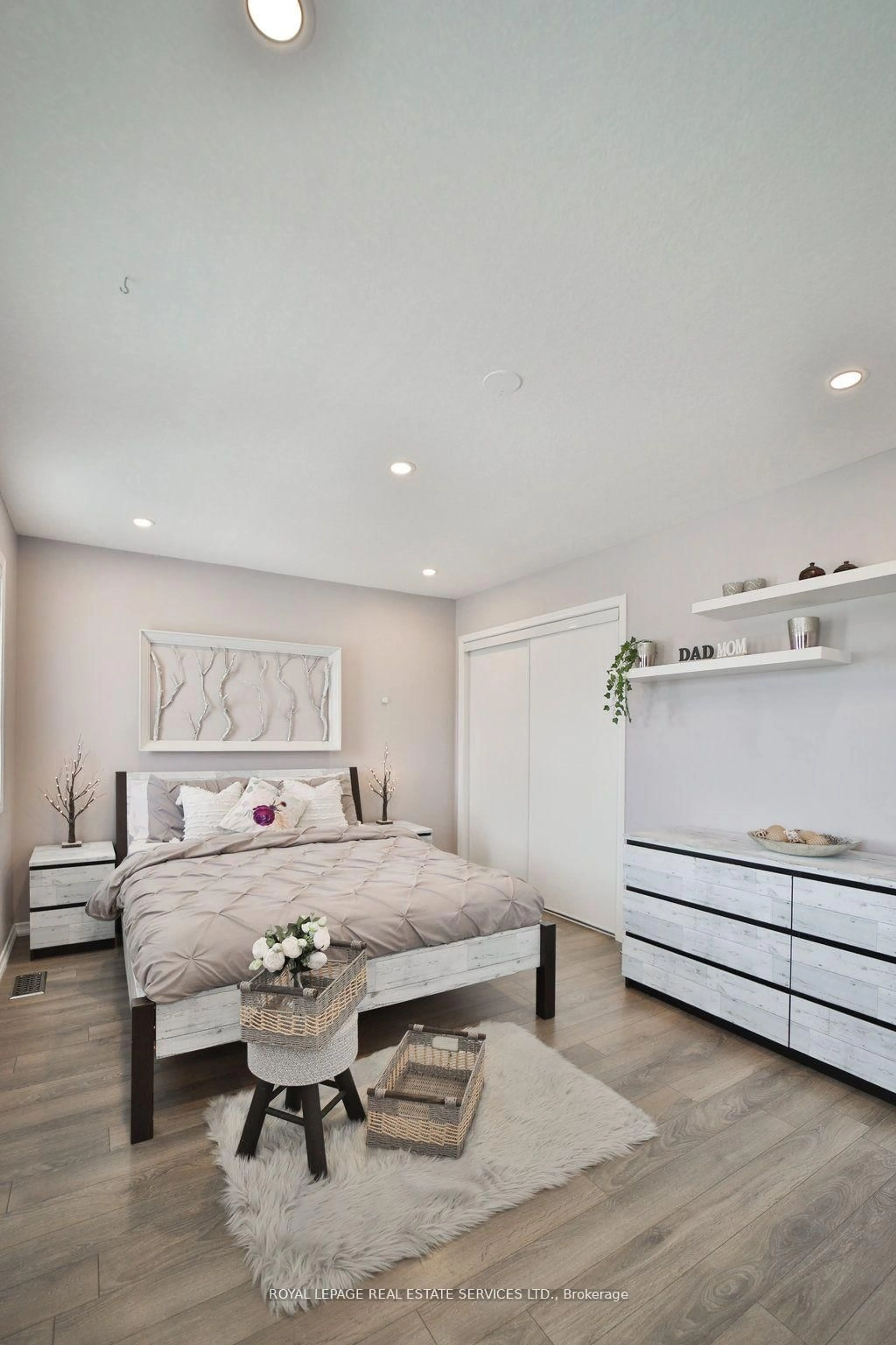 Bedroom with bed, wood/laminate floor for 15 Mcallistar Dr, Hamilton Ontario L0R 1C0