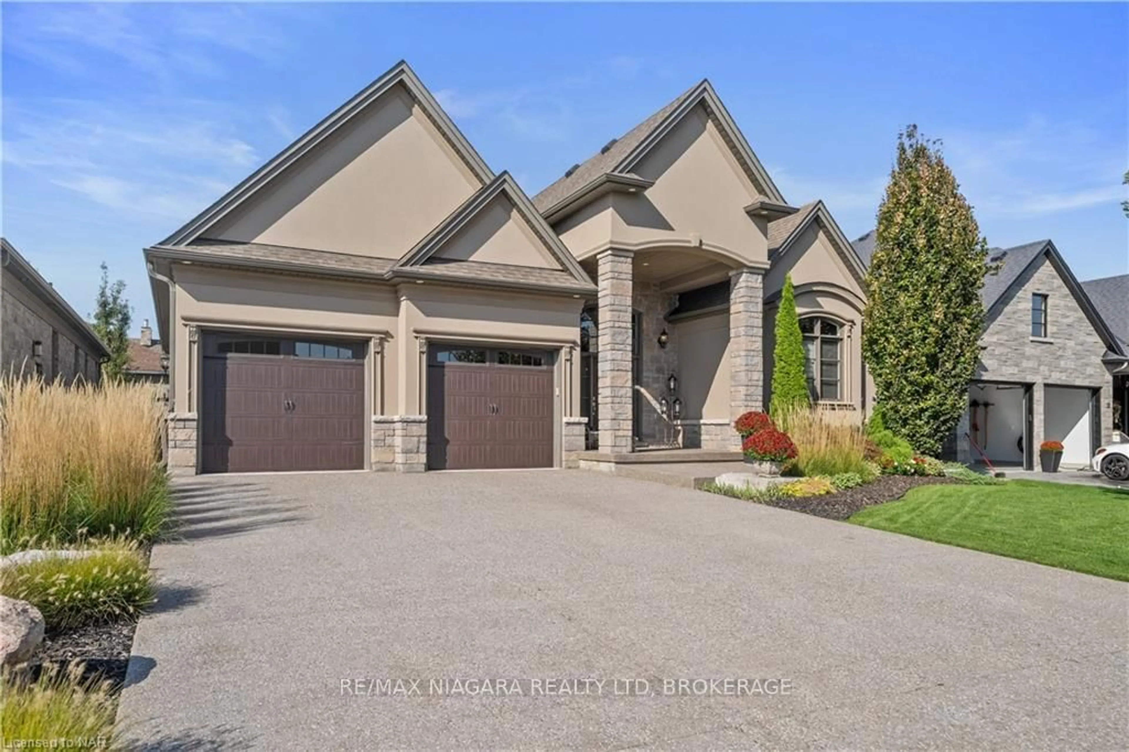 Home with brick exterior material, street for 34 ANGELS Dr, Niagara-on-the-Lake Ontario L0S 1J1